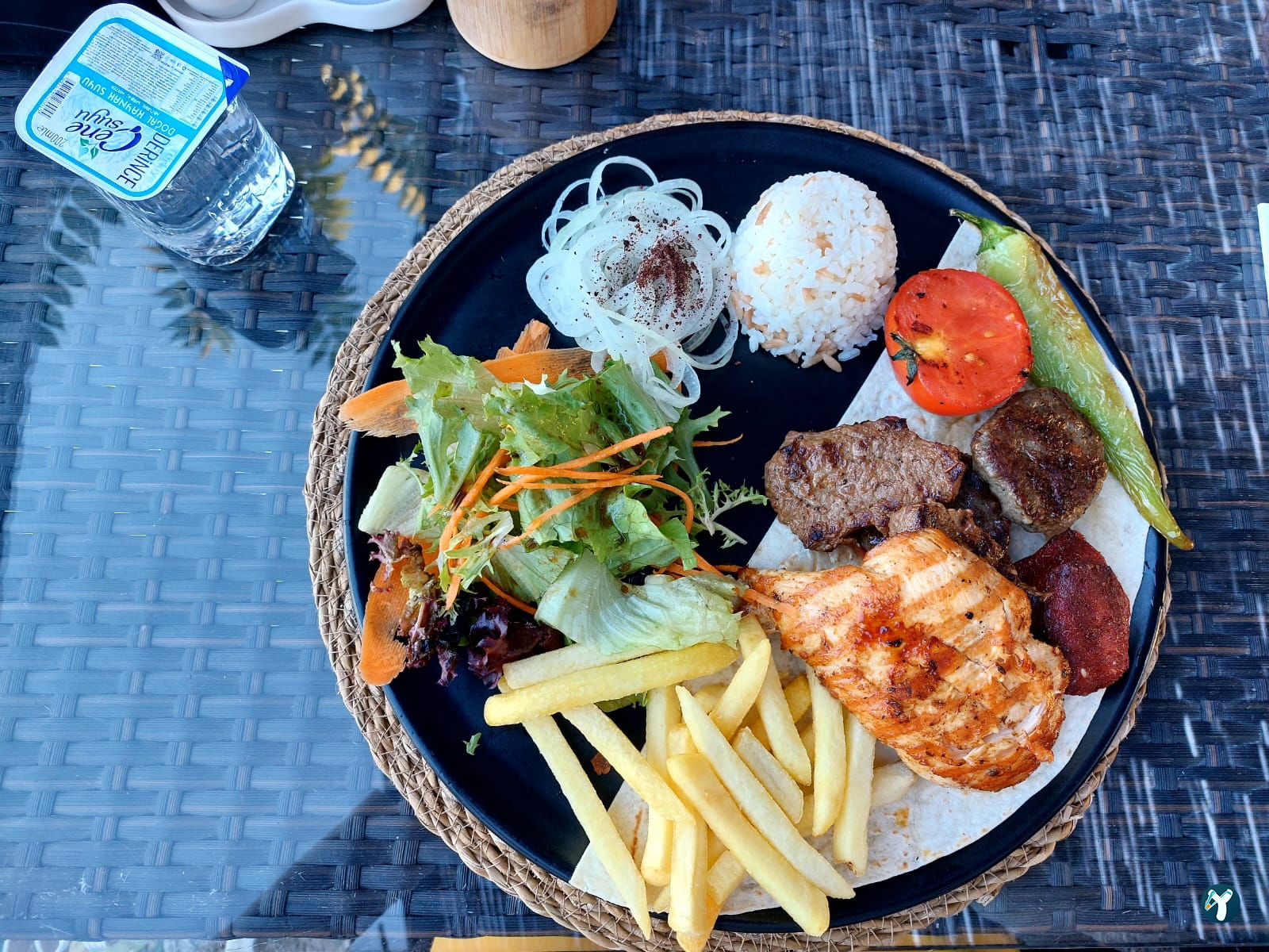 Şelale Manzara Cafe Restaurant