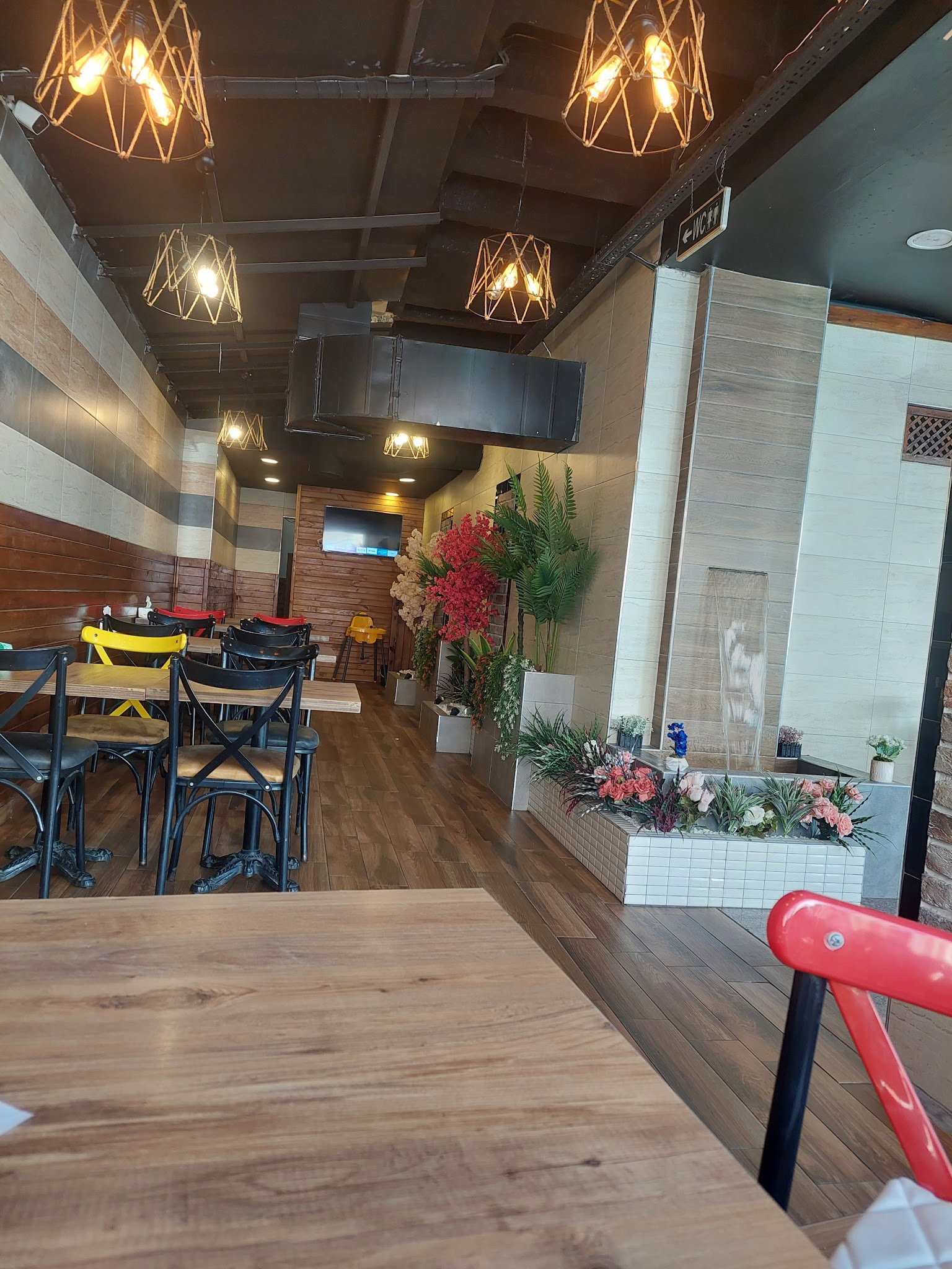 Bab Touma Restaurant