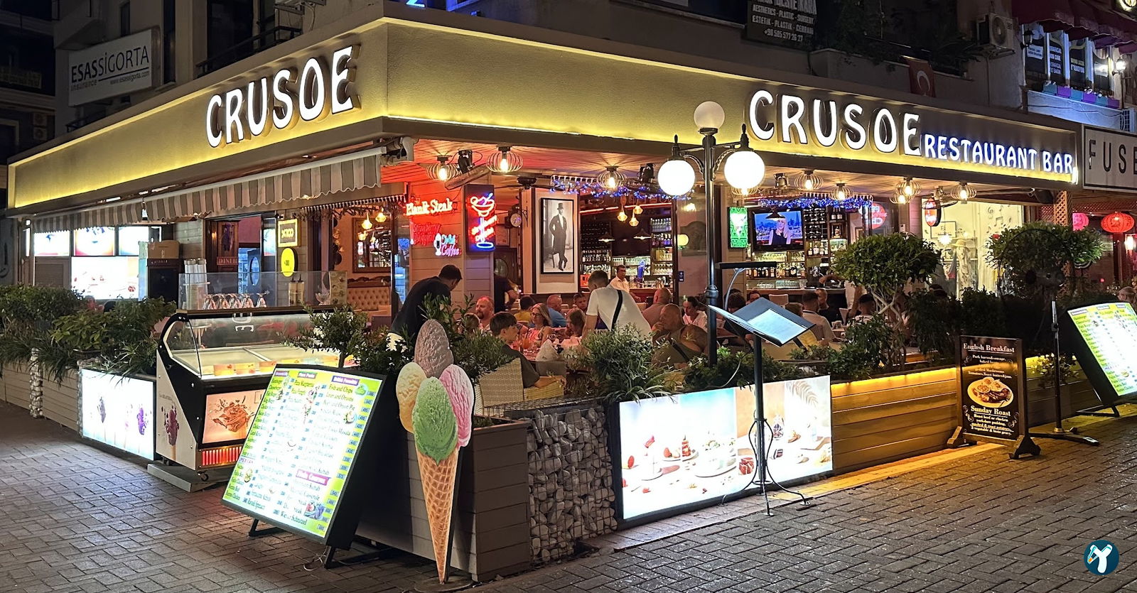 Crusoe Restaurant Cafe Bar