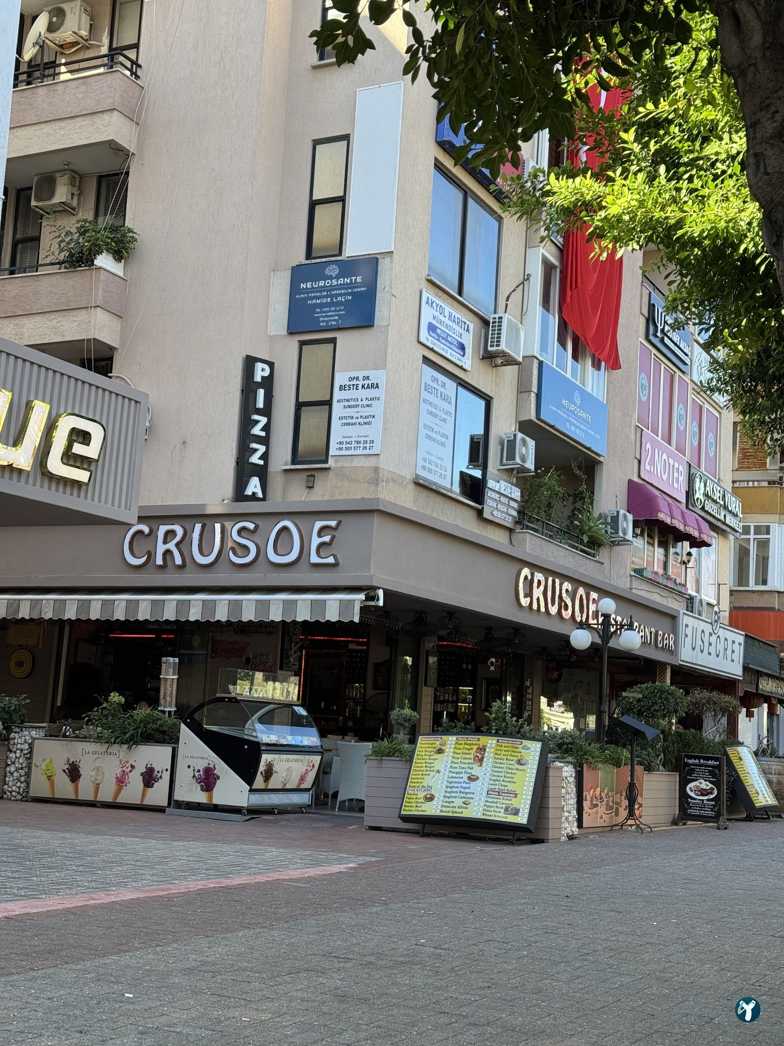 Crusoe Restaurant Cafe Bar