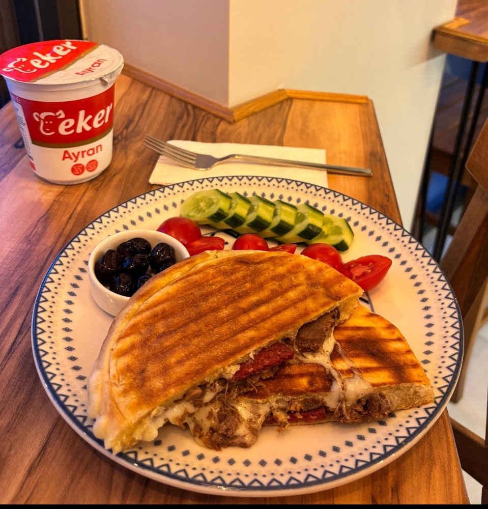 Cafe De Tosta (Kafe & Tostçu)