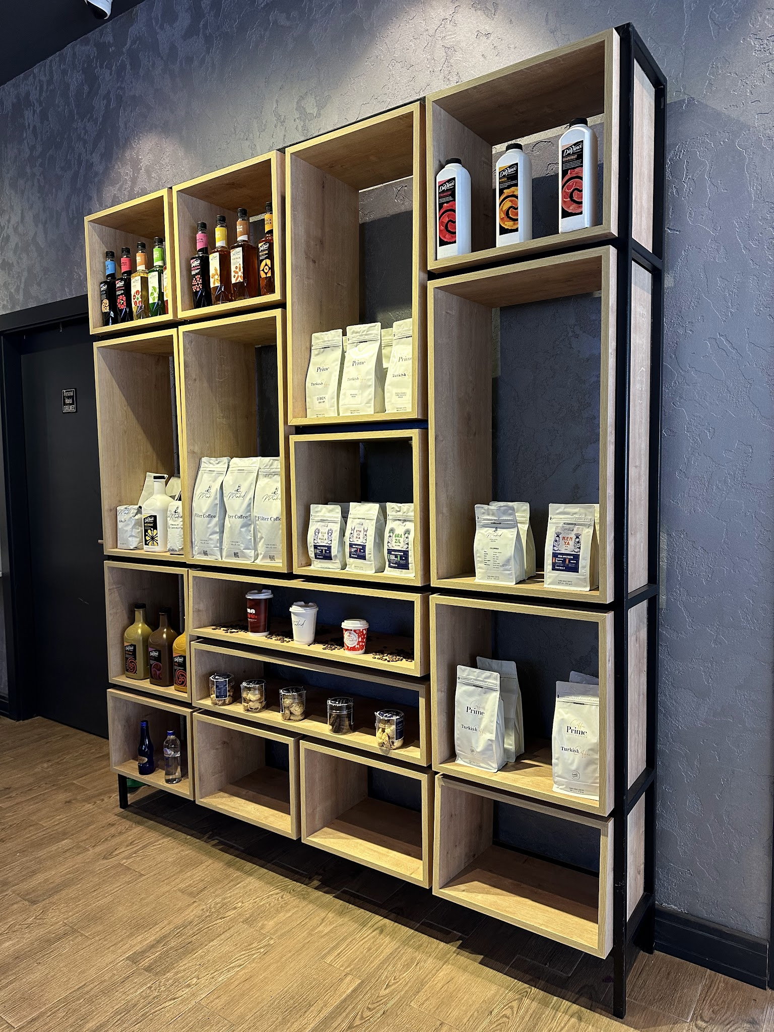 Coffee De Madrid Subayevleri Vega