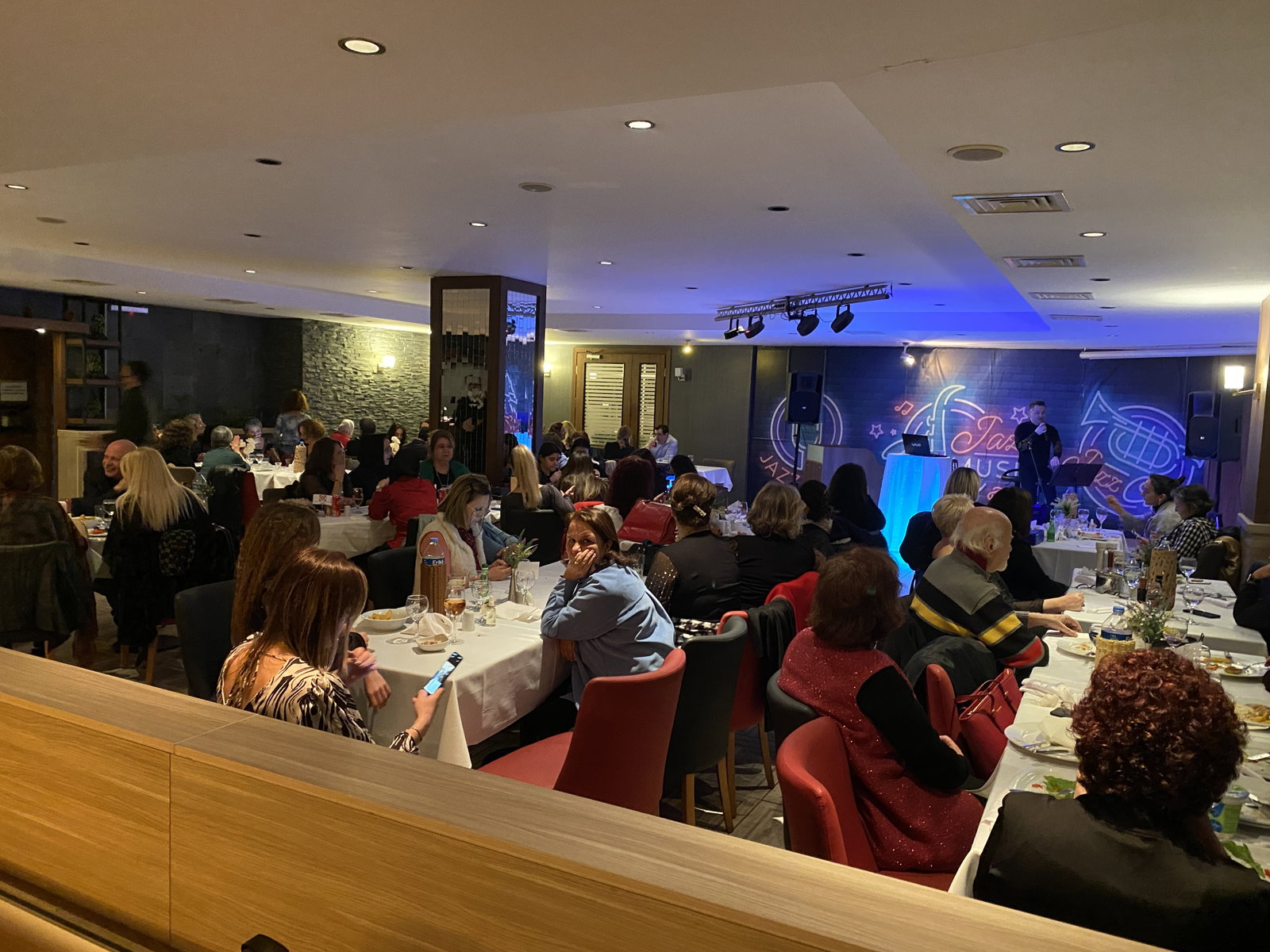 Golden Chef Cafe Restaurant