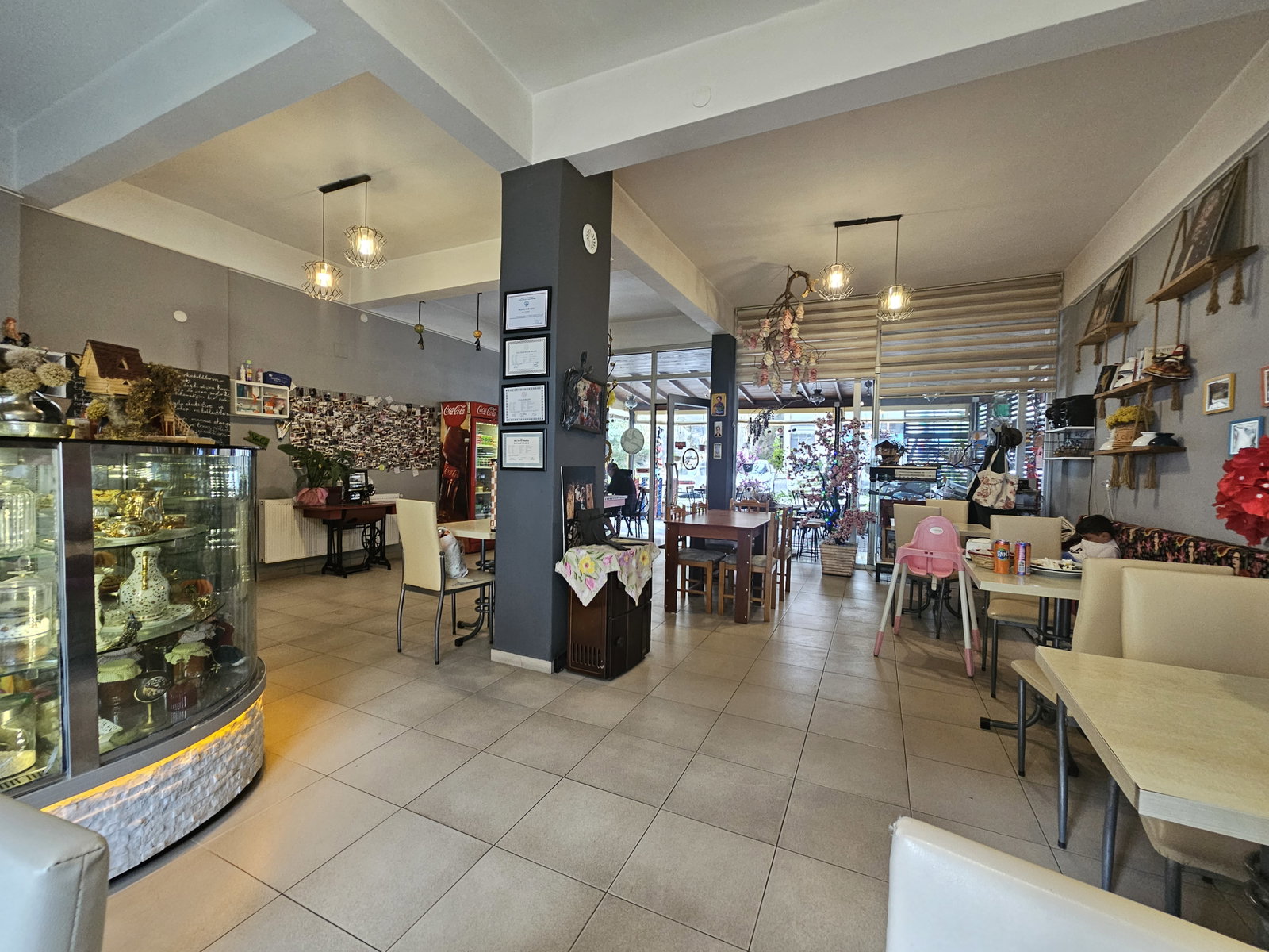 Kulübe 462 Cafe & Restaurant Zeynep Çakicibal