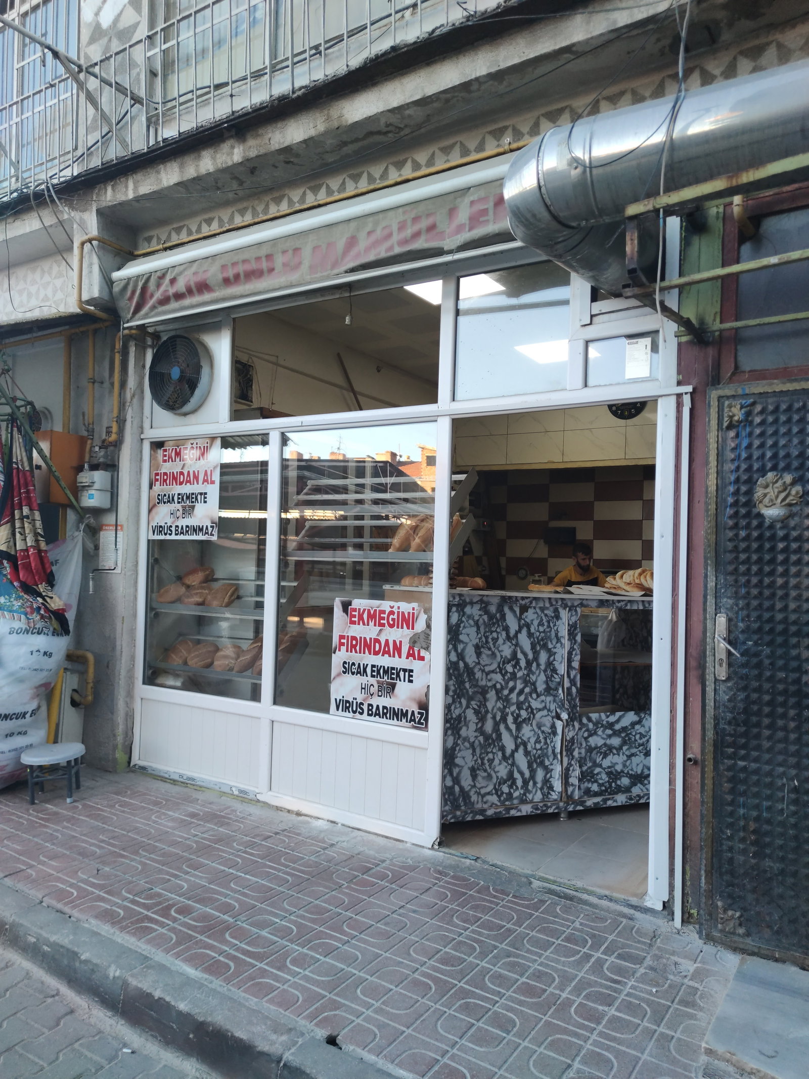 Sağlık Ekmek Unlu Mamülleri Firini