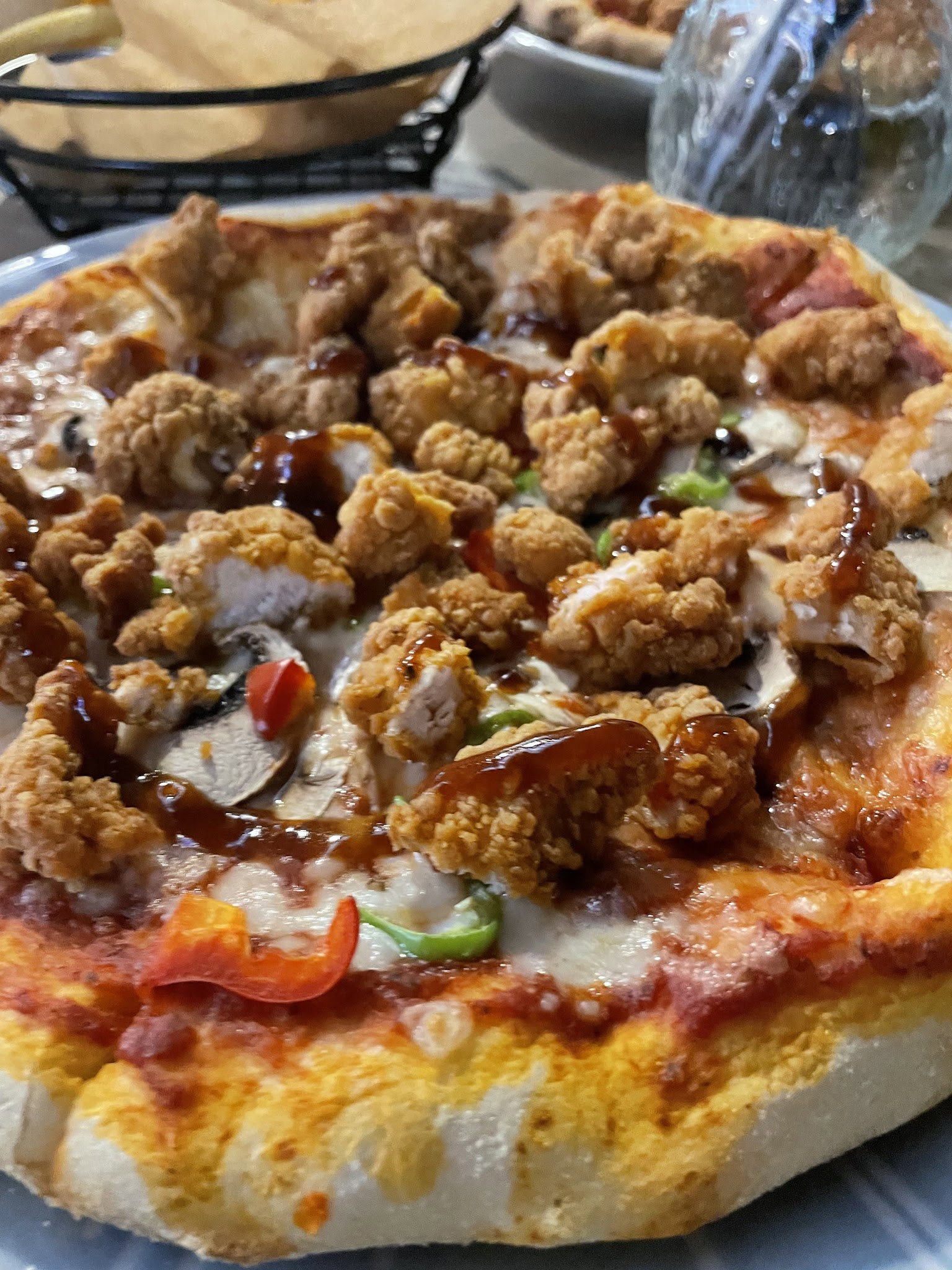 Ocho Pi̇zza