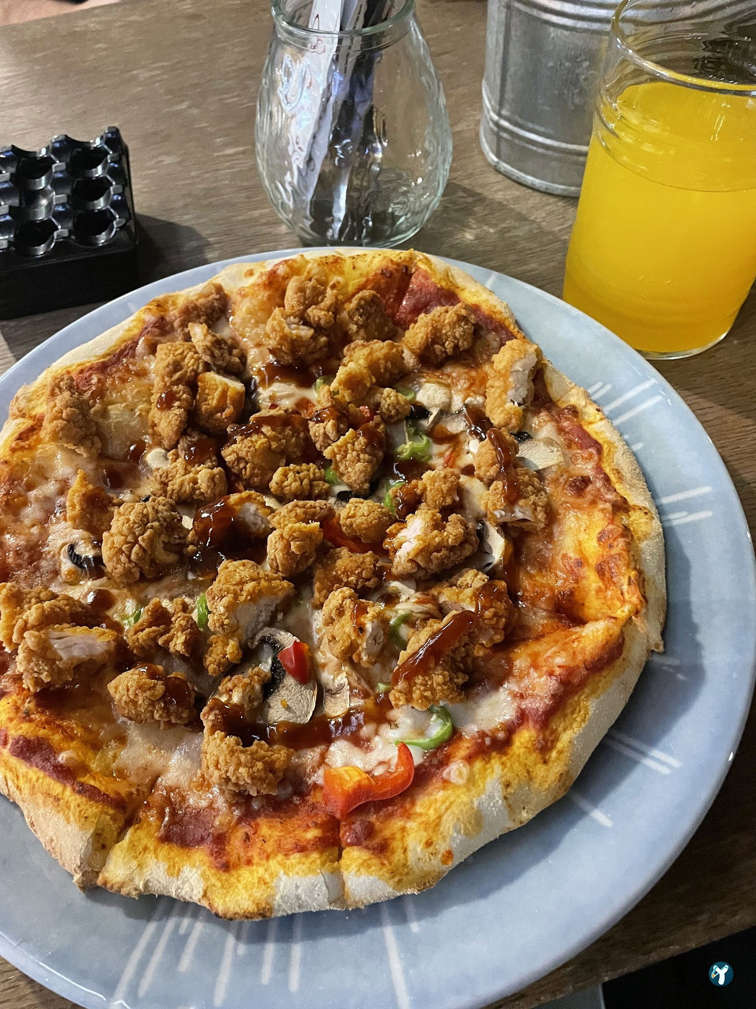 Ocho Pi̇zza