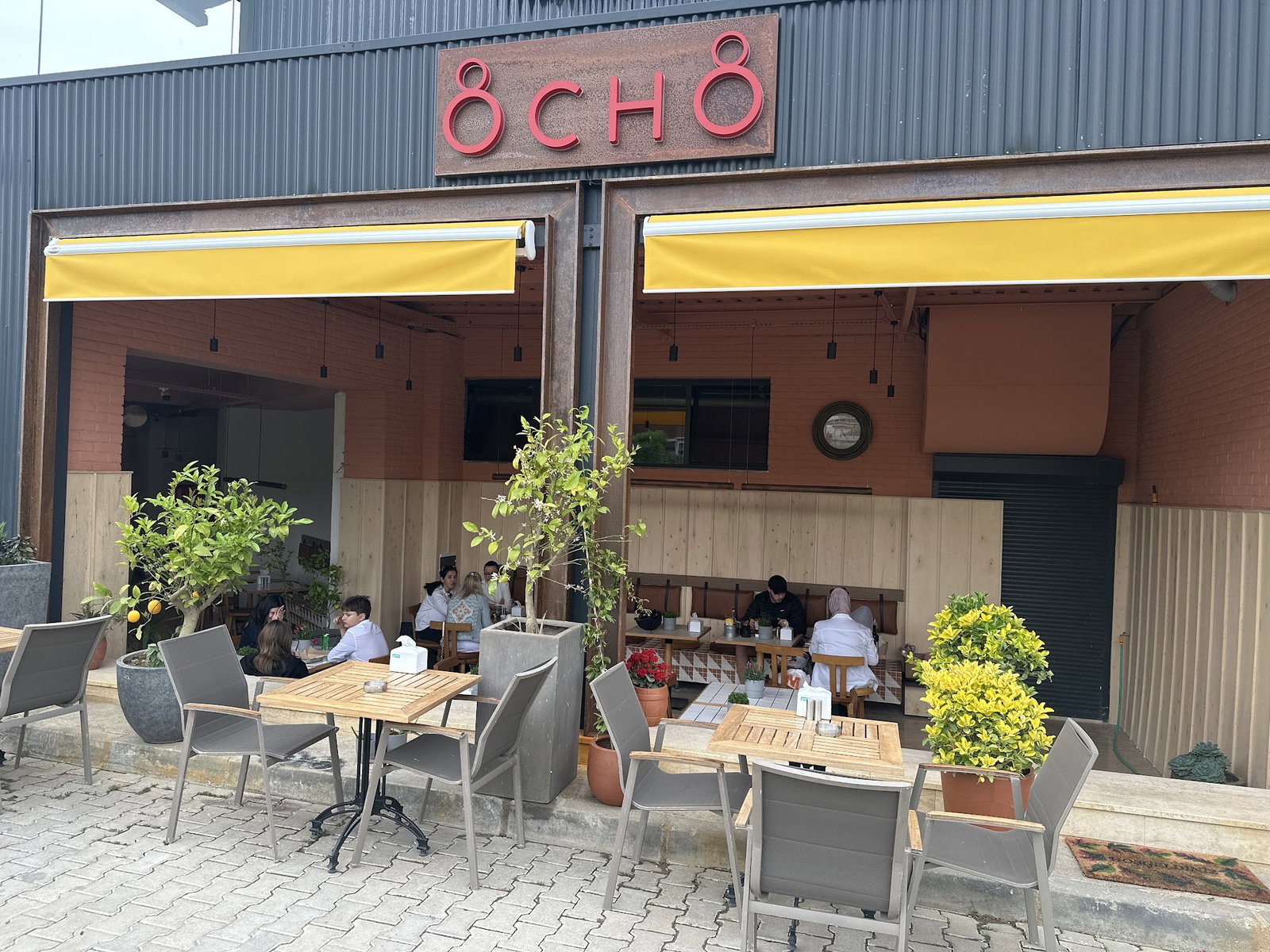 Ocho Pi̇zza