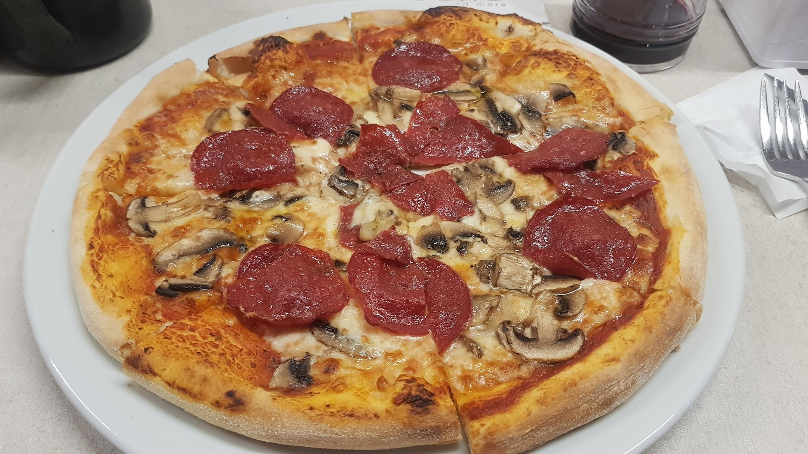 Ocho Pi̇zza