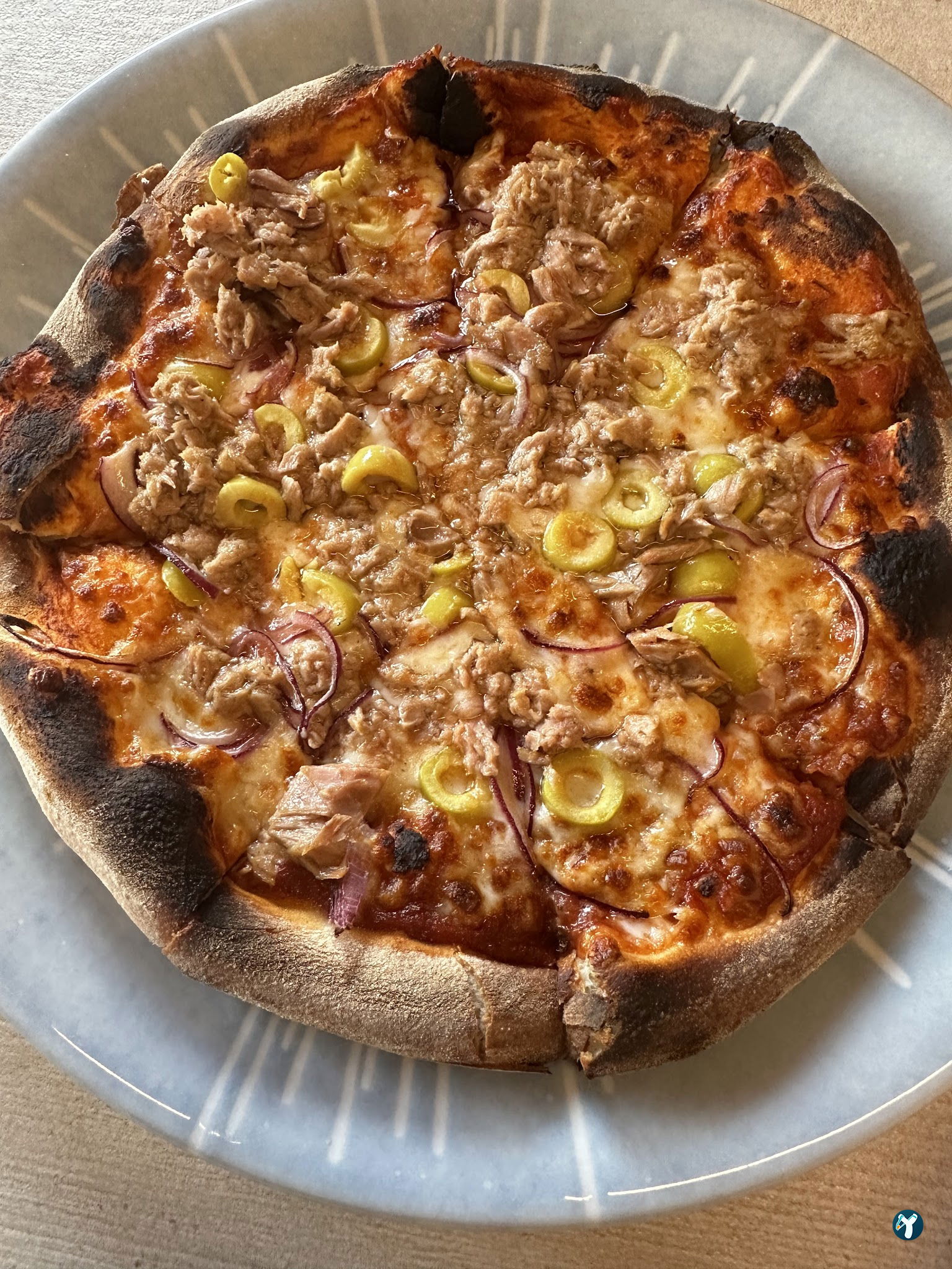 Ocho Pi̇zza