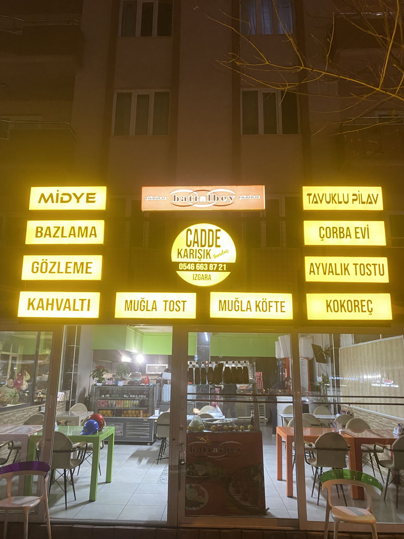 Cadde Karışık (Kahvaltı, Çorba, Izgara Restoran, Sandviç Salonu)