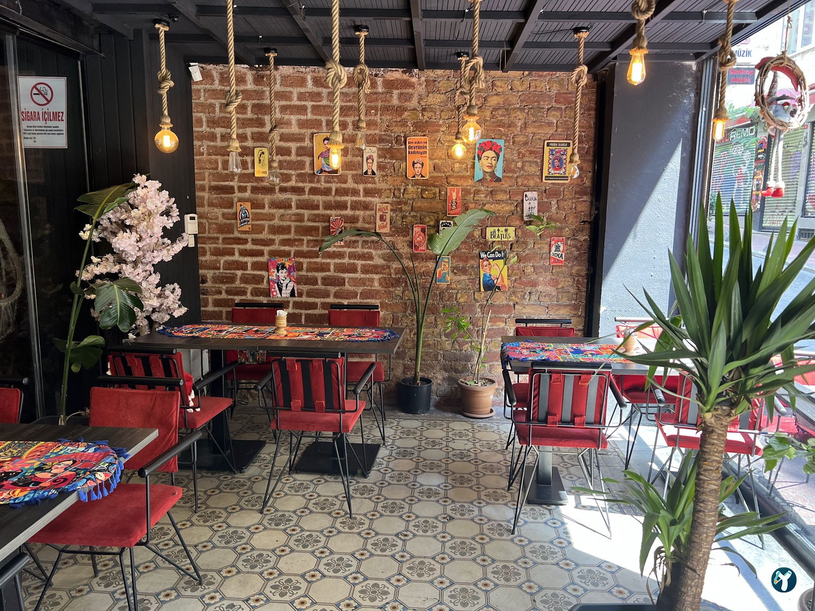 Galata Frida House Cafe