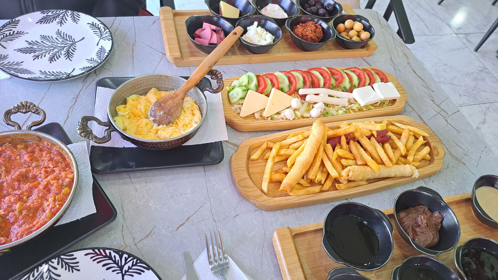 Doruk Cafe & Restaurant