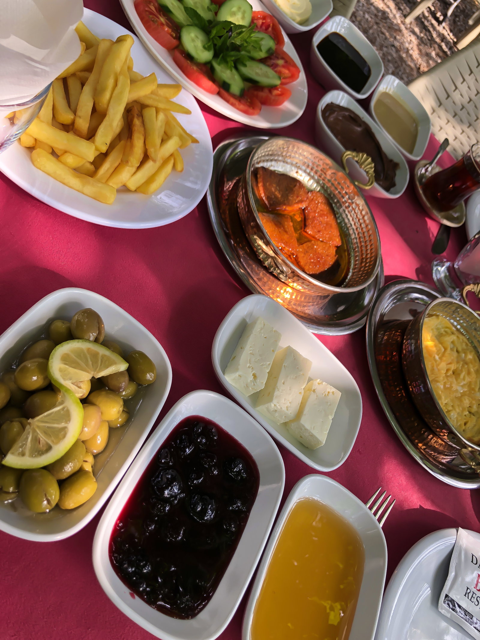 Bulat Restoran