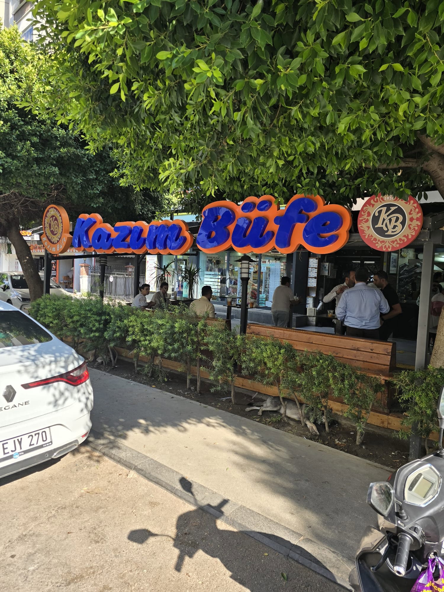 Kazım Büfe