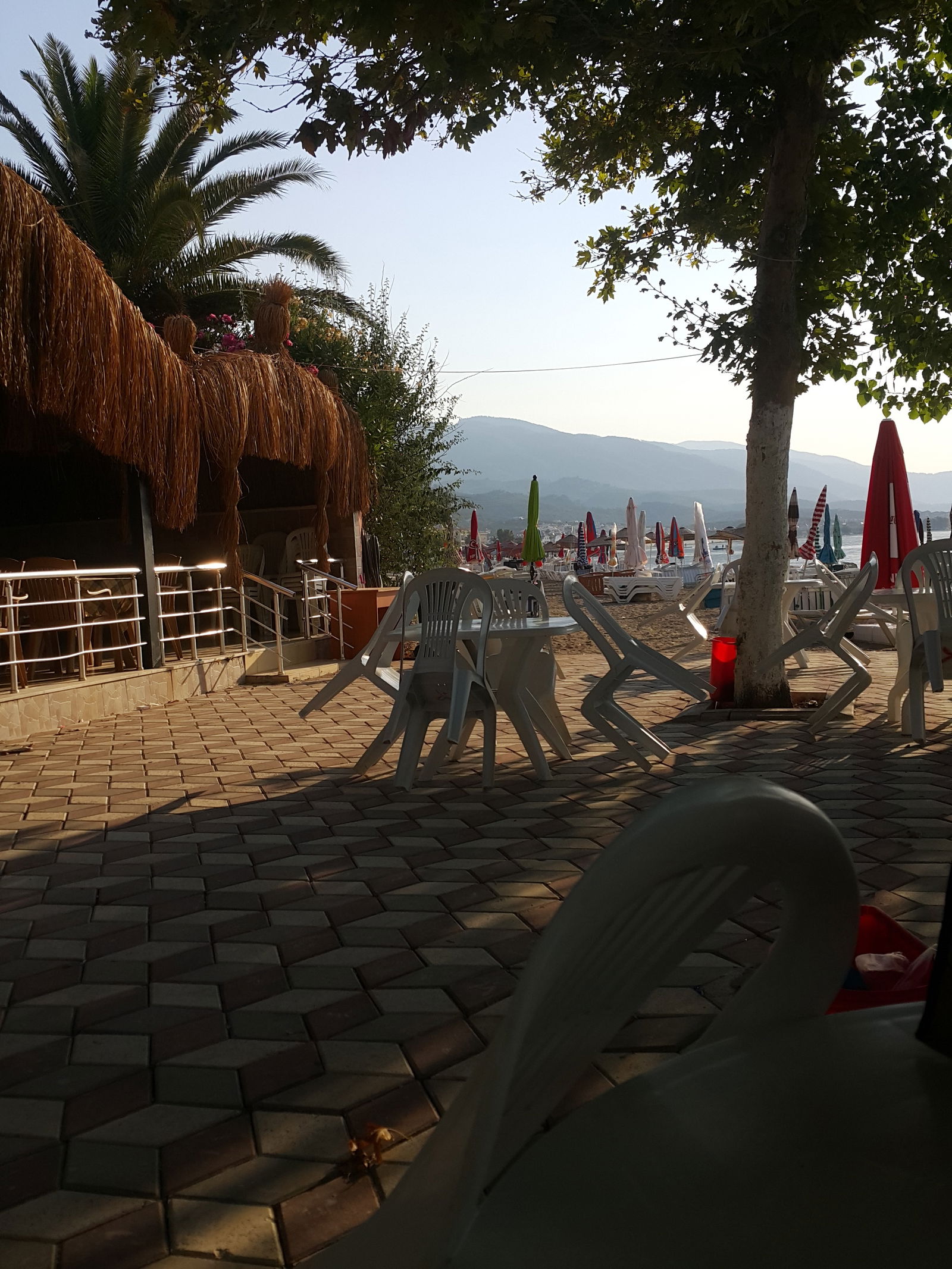 Toprak Beach Cafe Pansi̇Yon