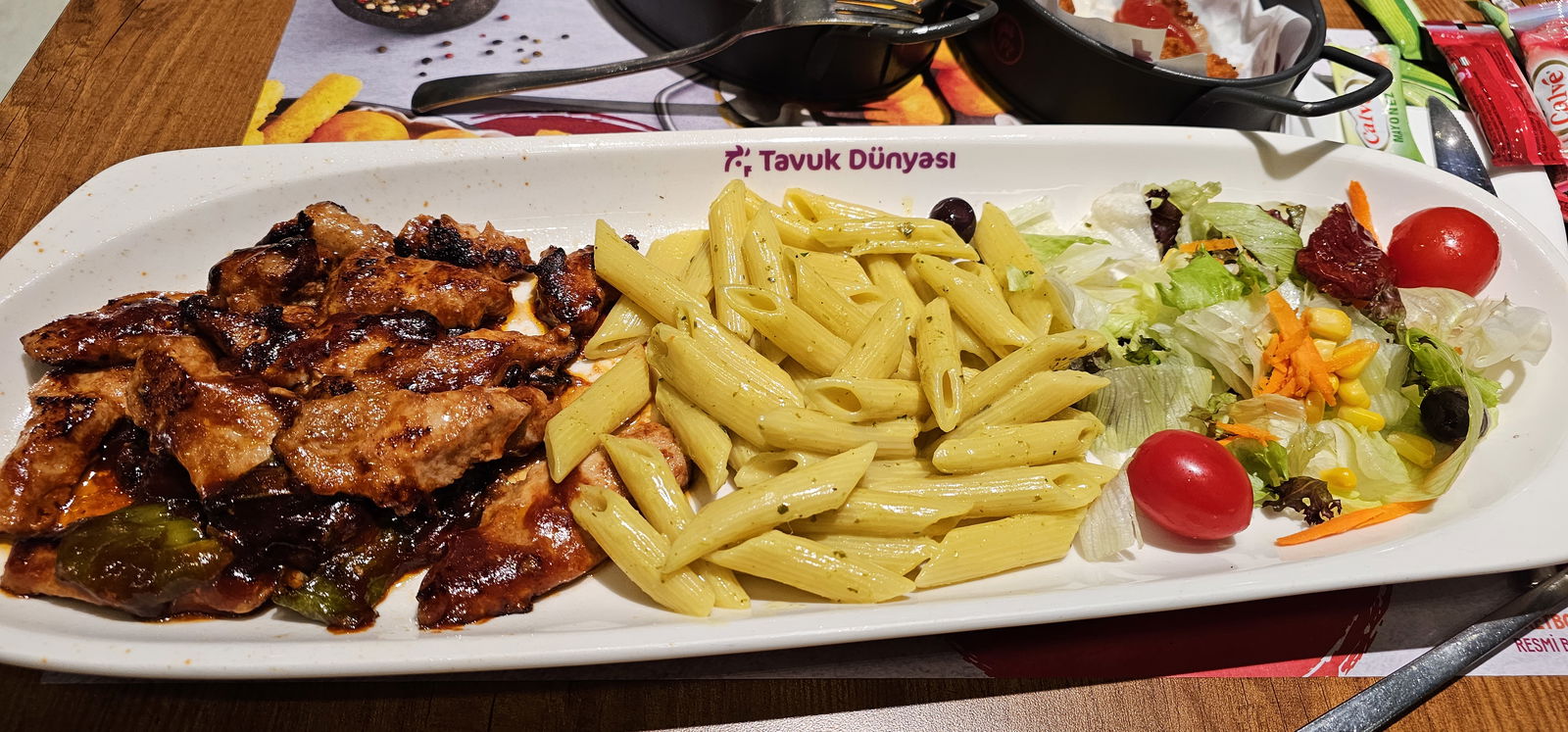 Tavuk Dünyası