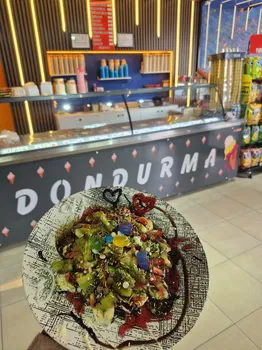 Dondurma Dünyasi Kapakli resimleri