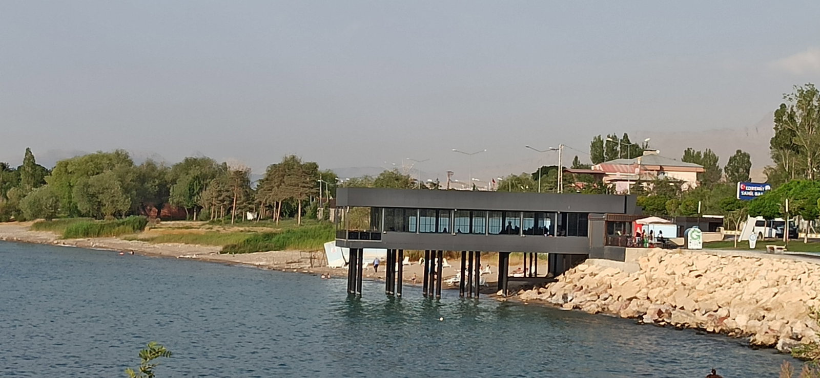 Edremit Belediyesi Iskele Cafe