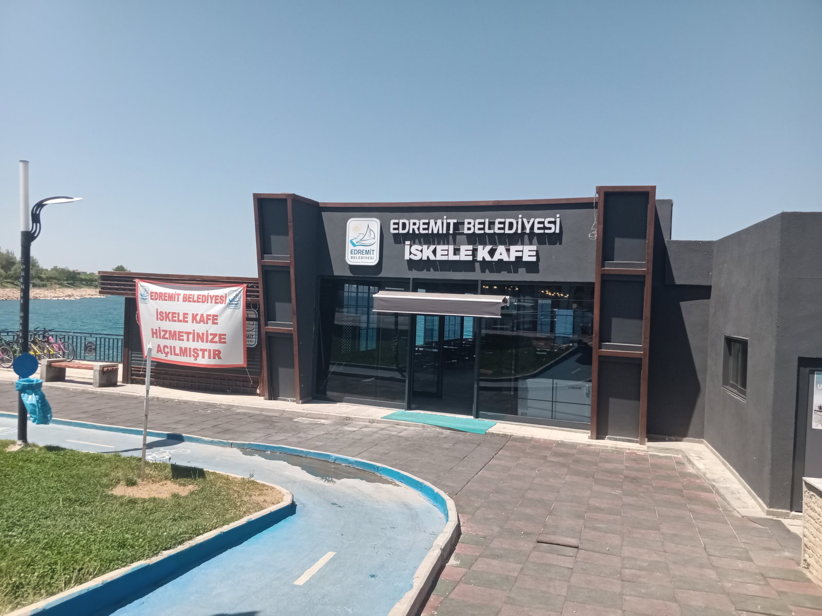 Edremit Belediyesi Iskele Cafe