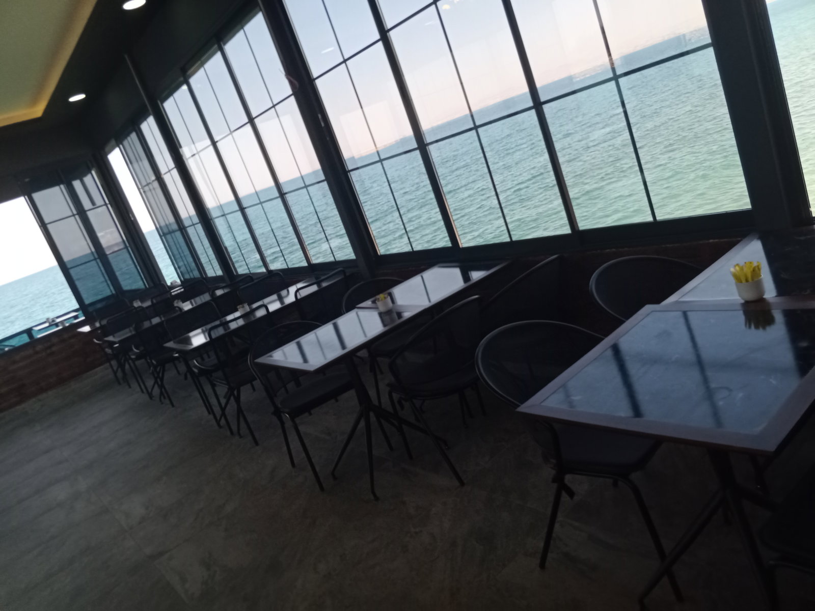 Edremit Belediyesi Iskele Cafe