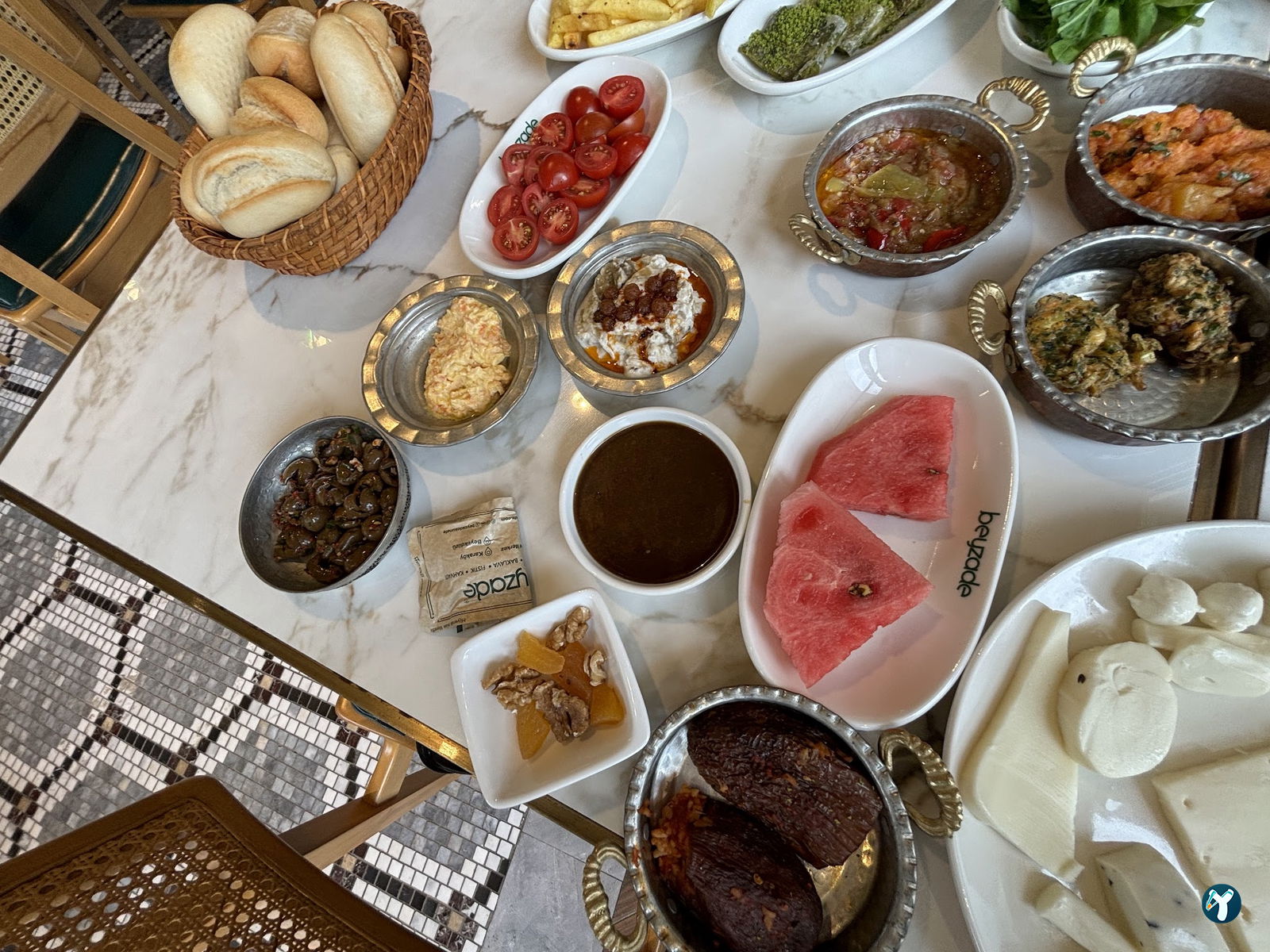 Beyzade Künefe Kahvaltı & Beylikdüzü