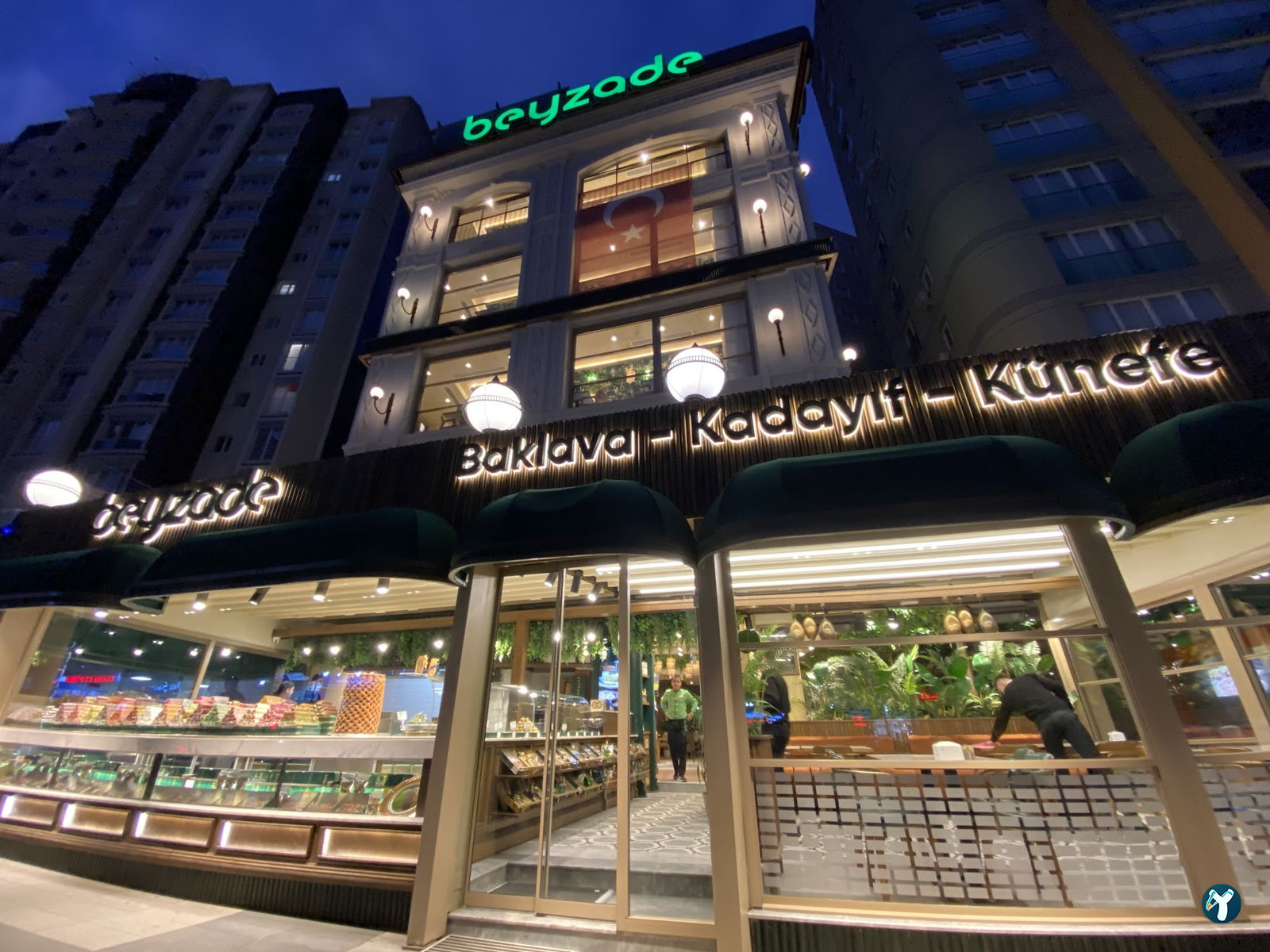 Beyzade Künefe Kahvaltı & Beylikdüzü