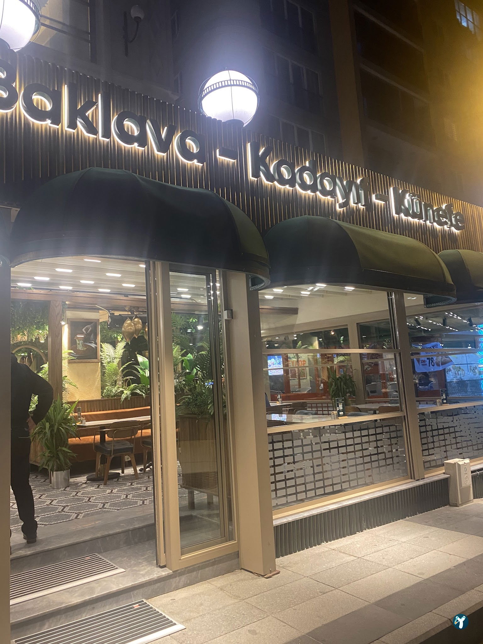 Beyzade Künefe Kahvaltı & Beylikdüzü