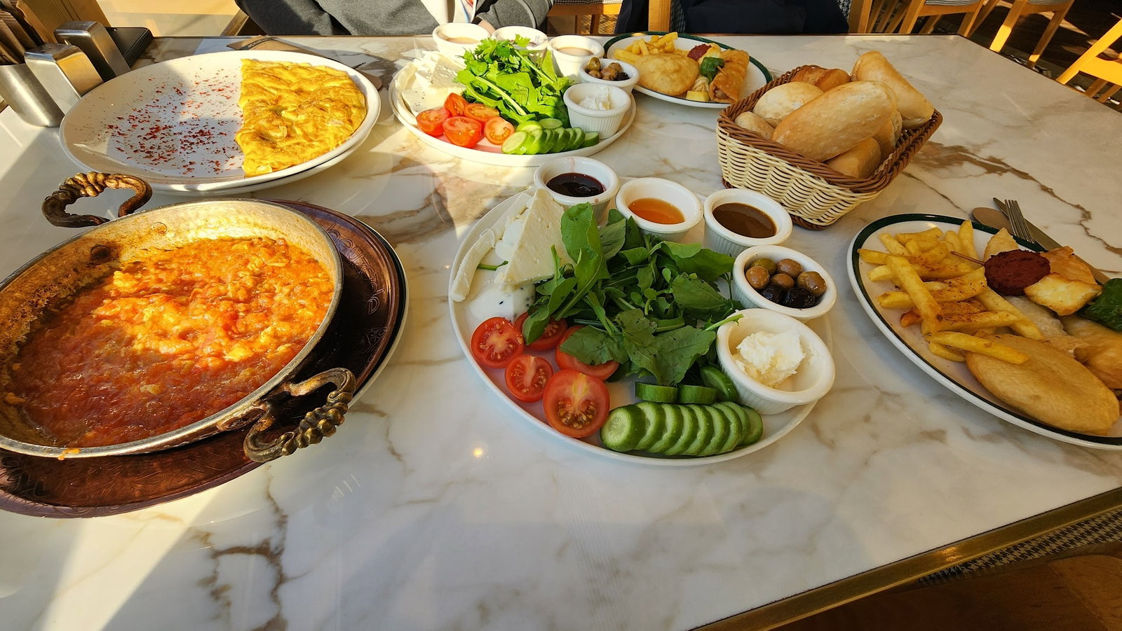 Beyzade Künefe Kahvaltı & Beylikdüzü
