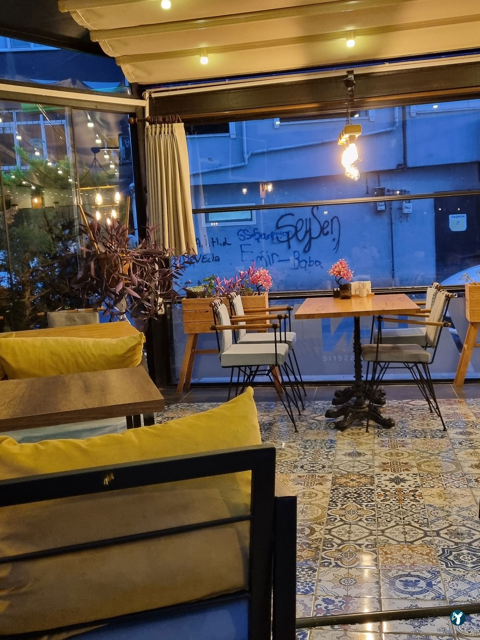 Han Cafe