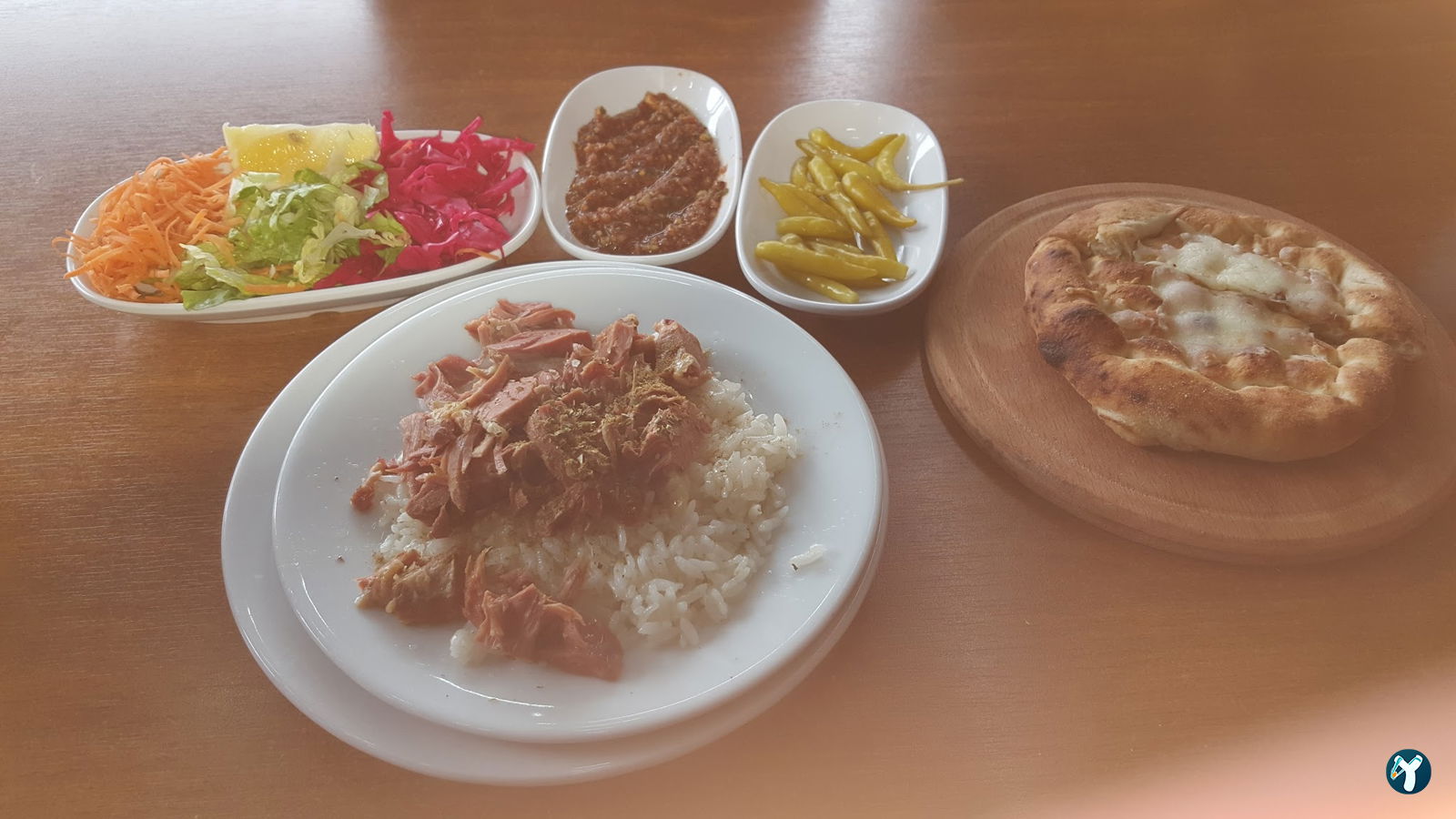 Gönül Çorba Pide