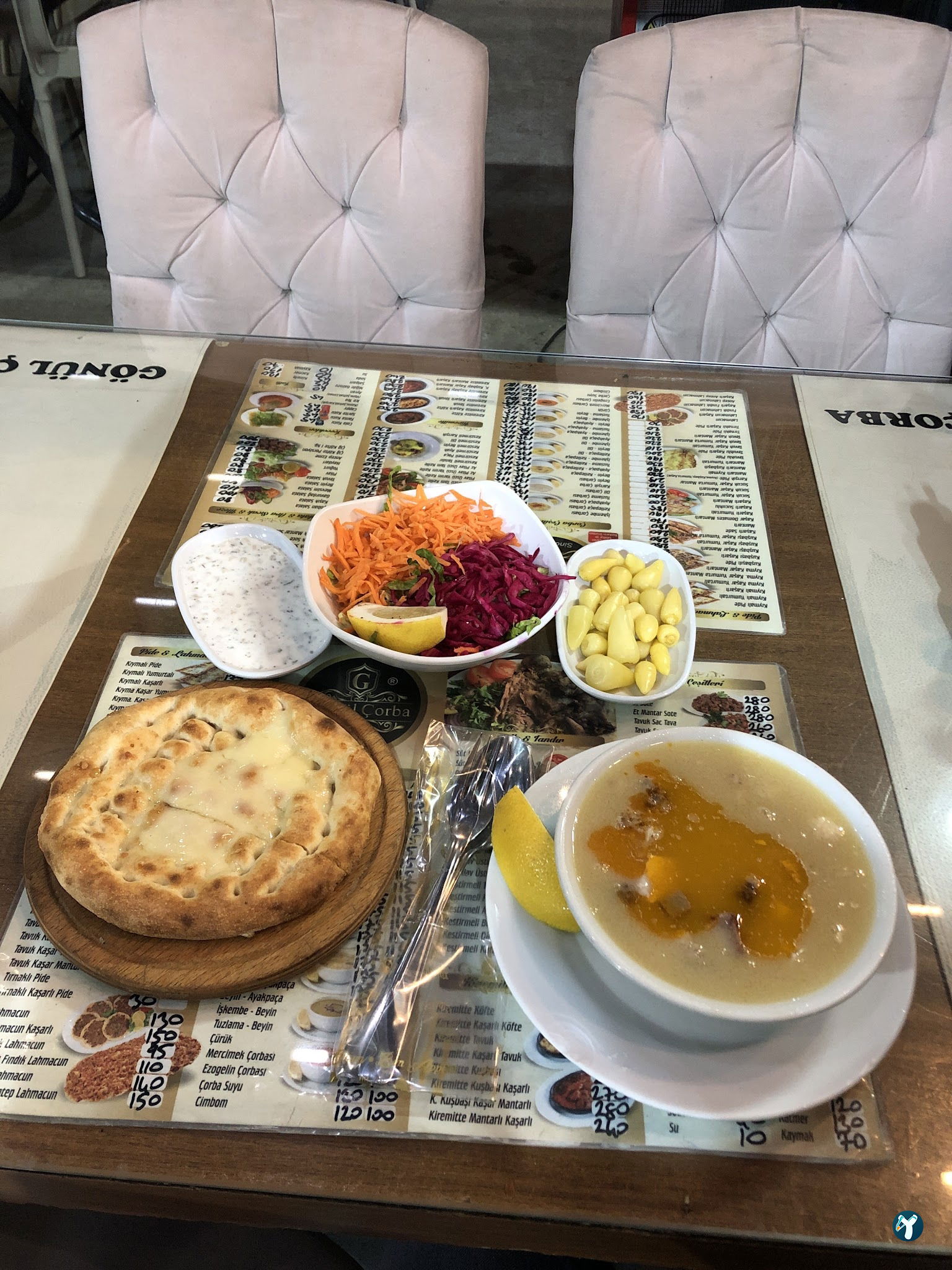 Gönül Çorba Pide