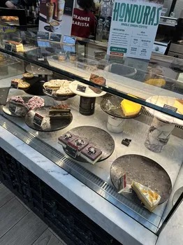 Caffè Nero resimleri