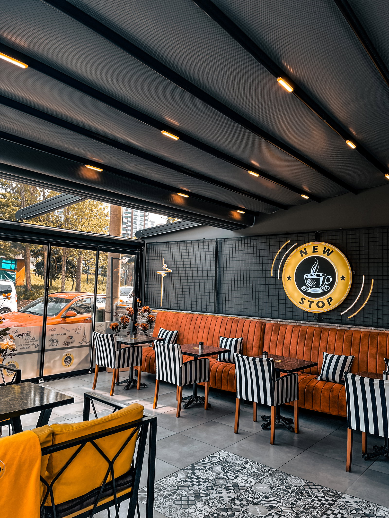 New Stop Cafe & Restuarant