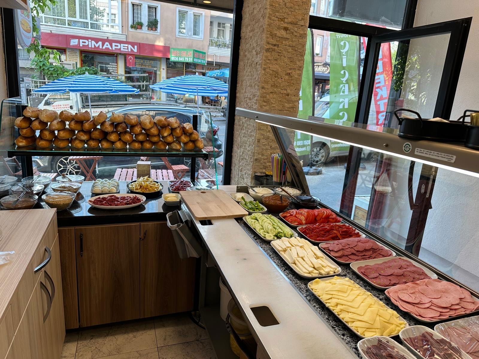 Kahvaltıcı Bekir Abi