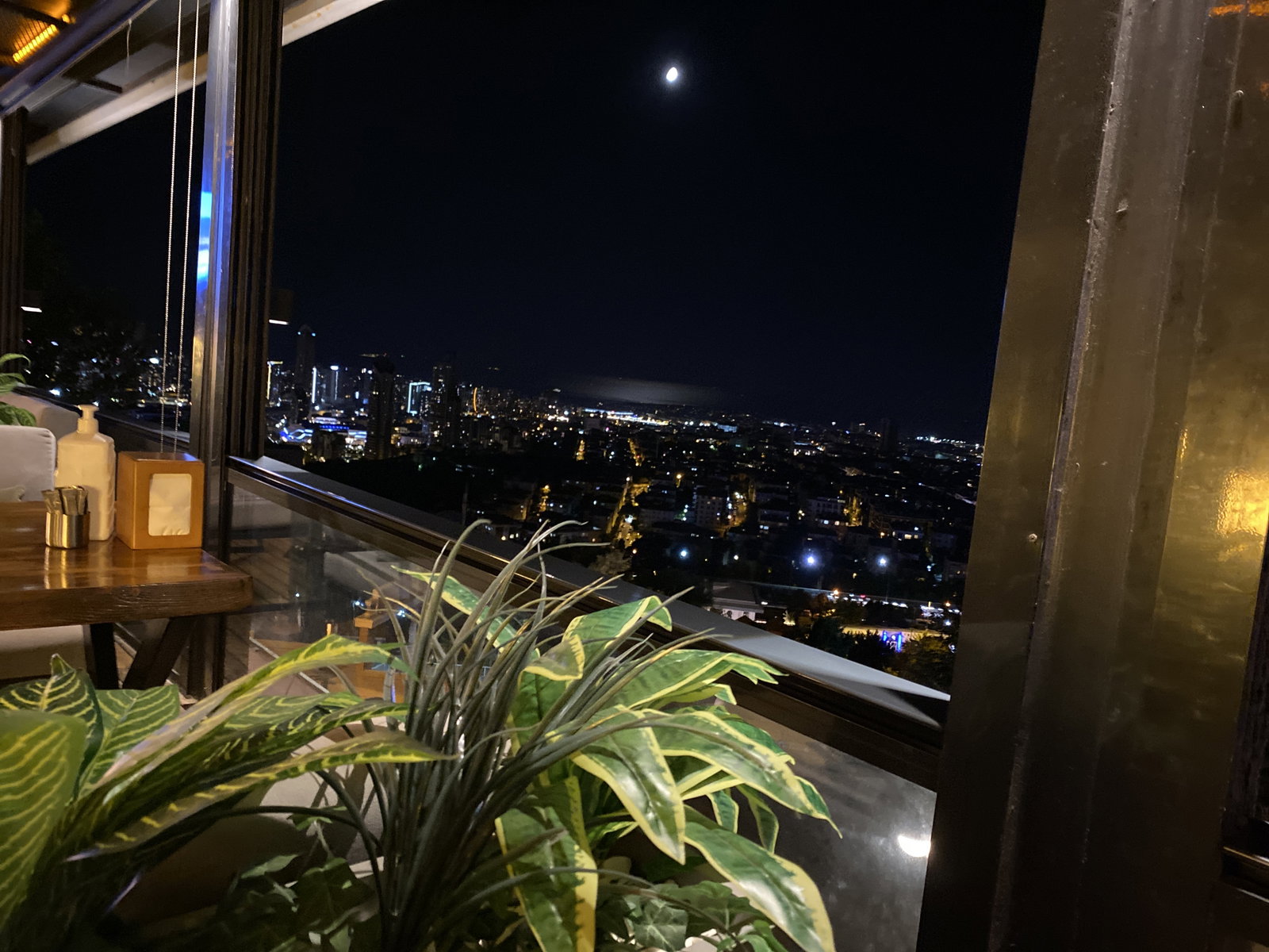 Mashhad İStanbul Cafe & Lounge