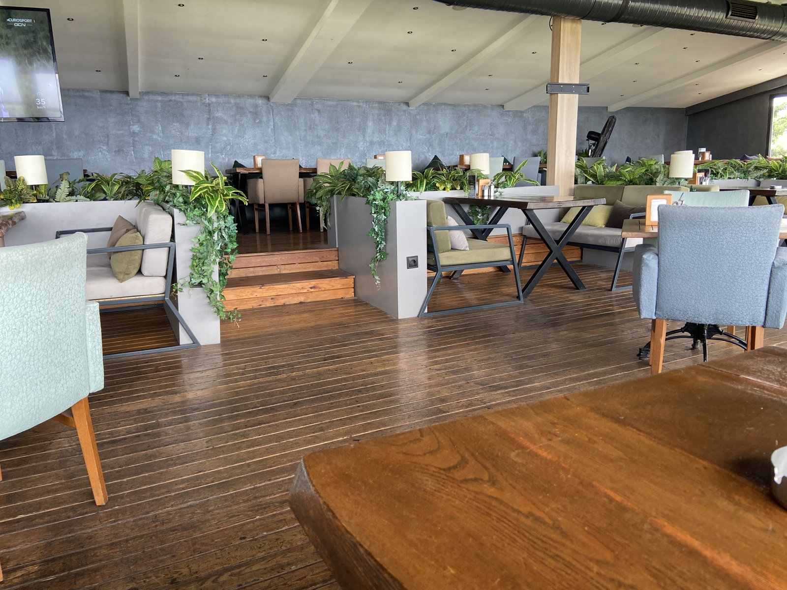 Mashhad İStanbul Cafe & Lounge