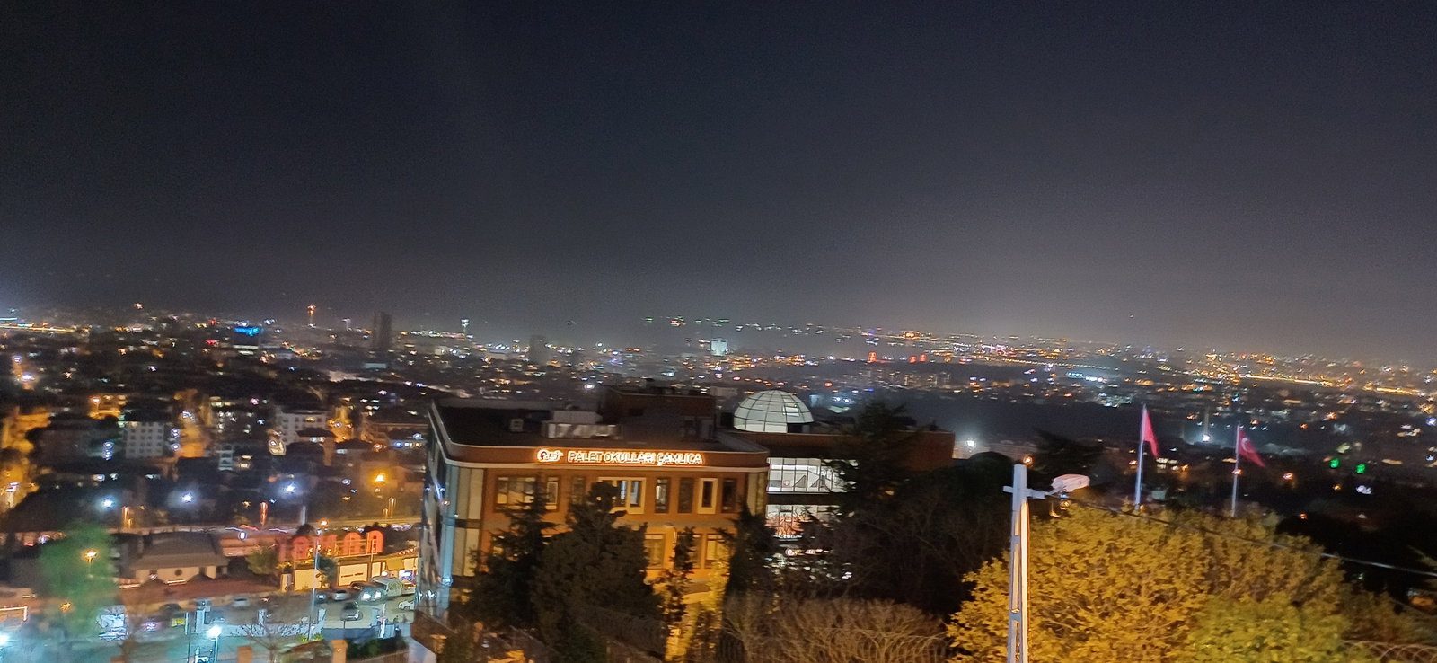 Mashhad İStanbul Cafe & Lounge