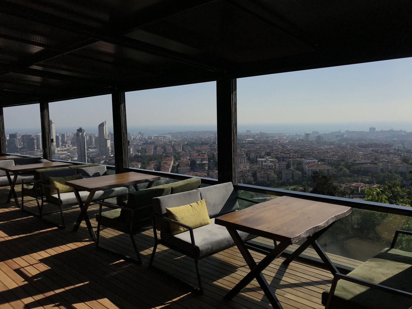 Mashhad İStanbul Cafe & Lounge