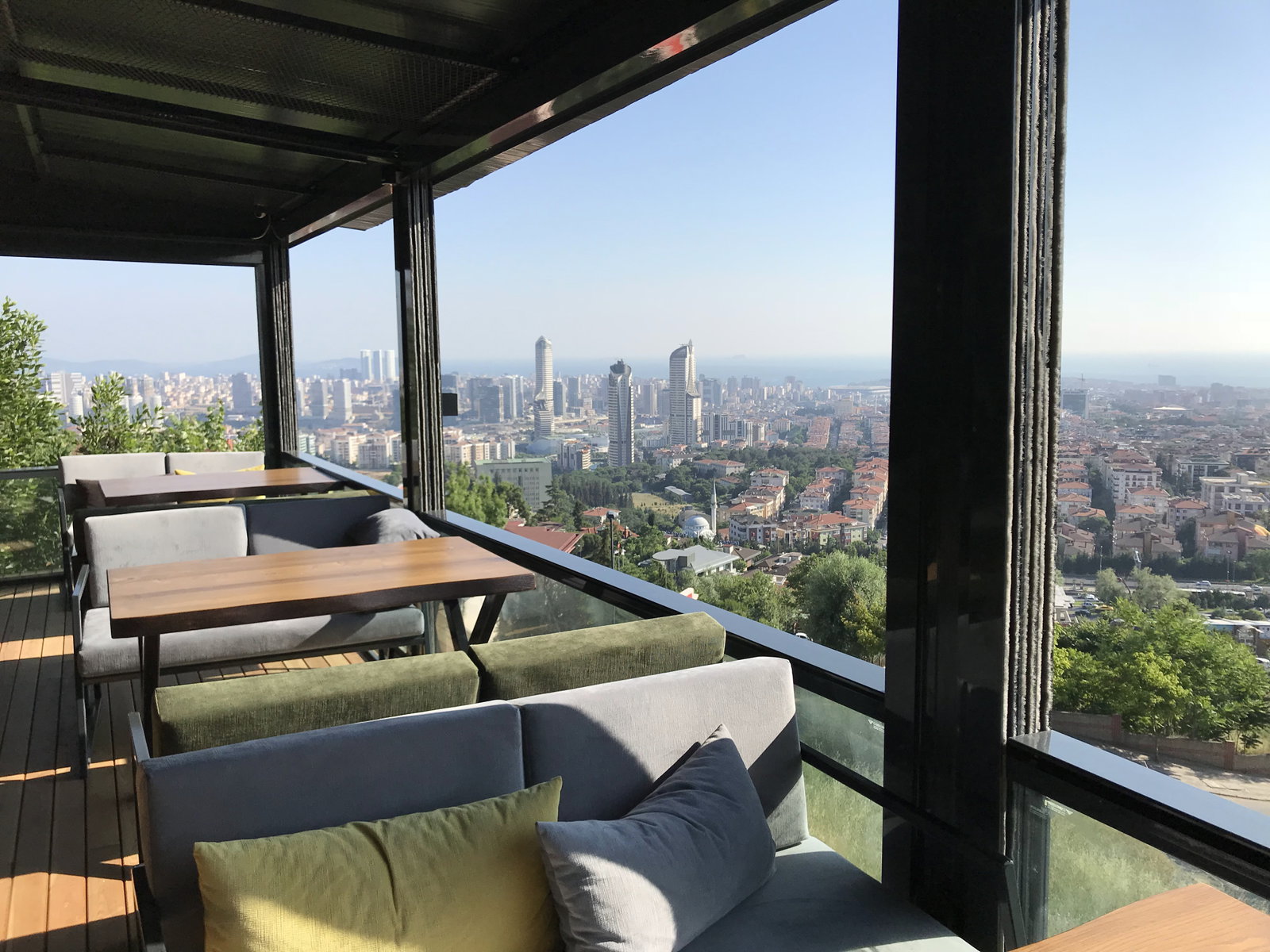 Mashhad İStanbul Cafe & Lounge