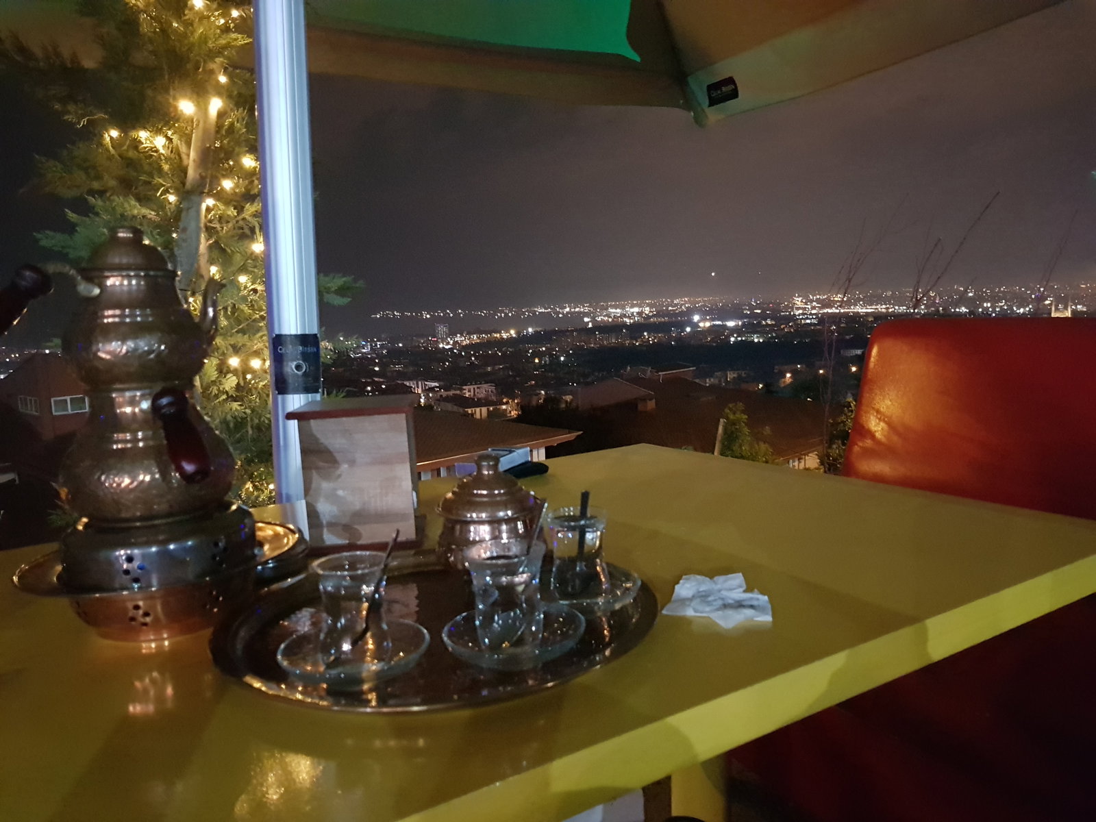 Mashhad İStanbul Cafe & Lounge