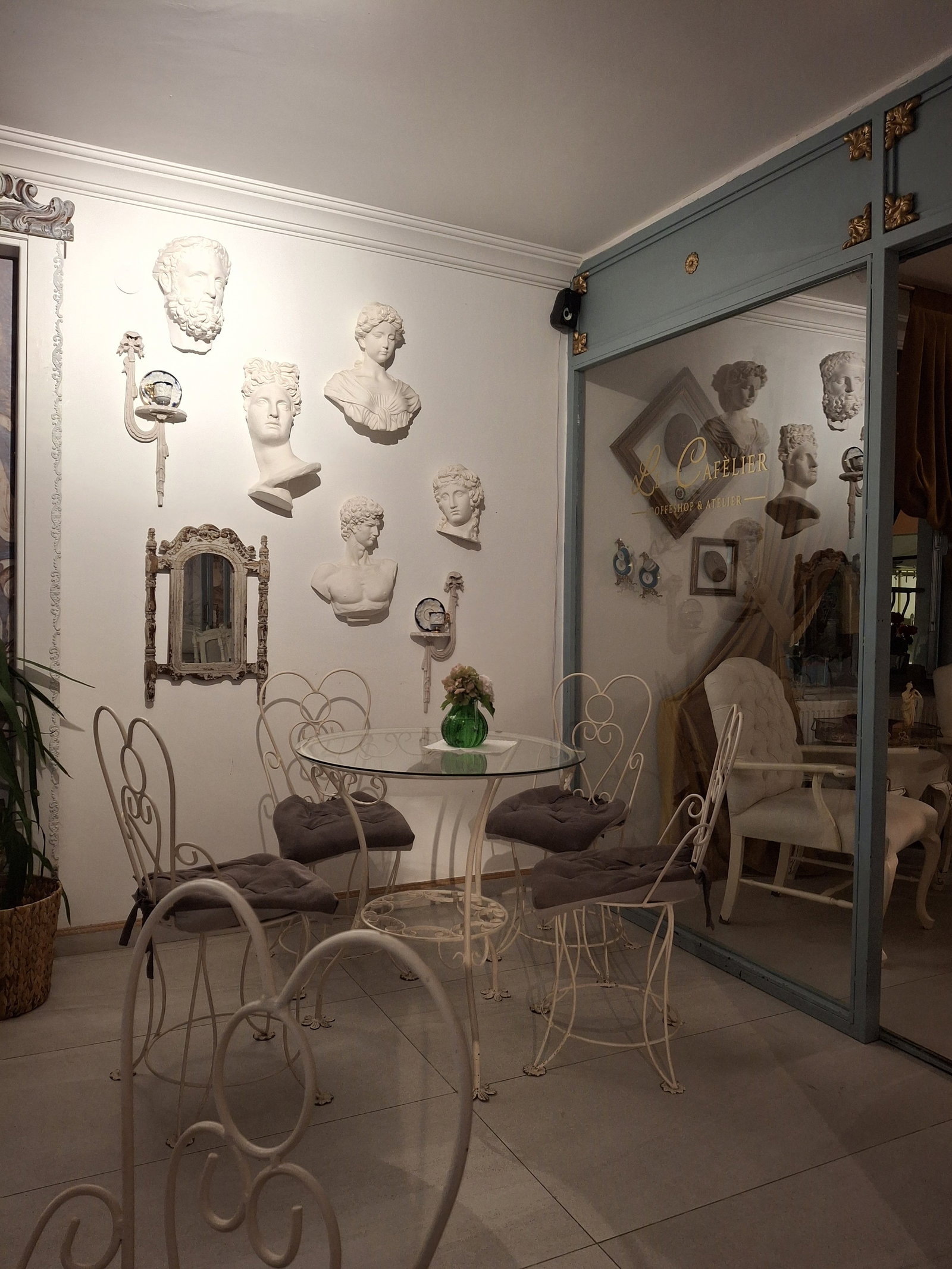 Le Cafèlier
