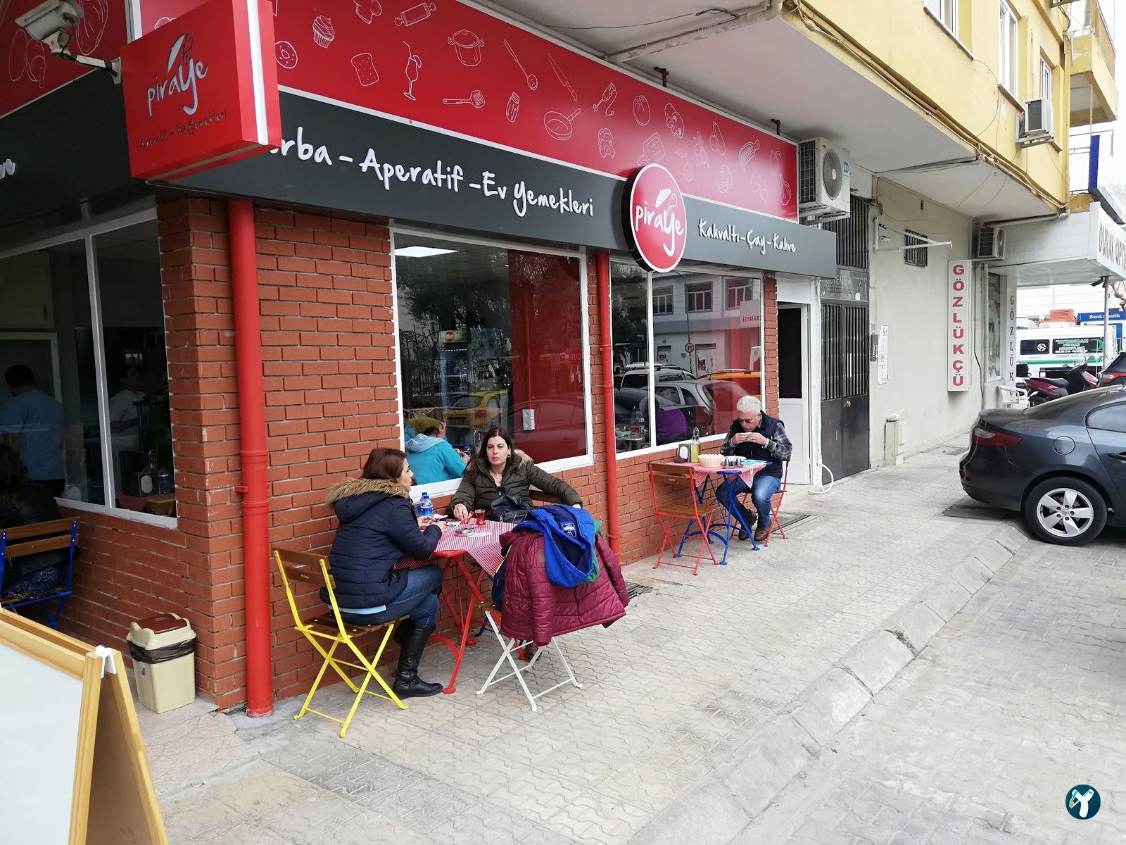 Piraye Aperatif Ve Ev Yemekleri