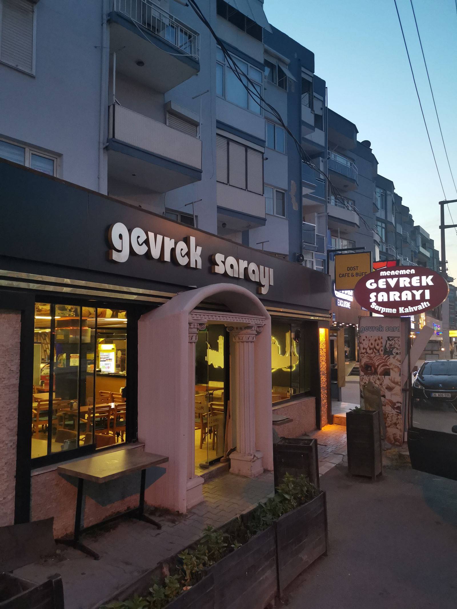 Gevrek Sarayi Cafe Bistro