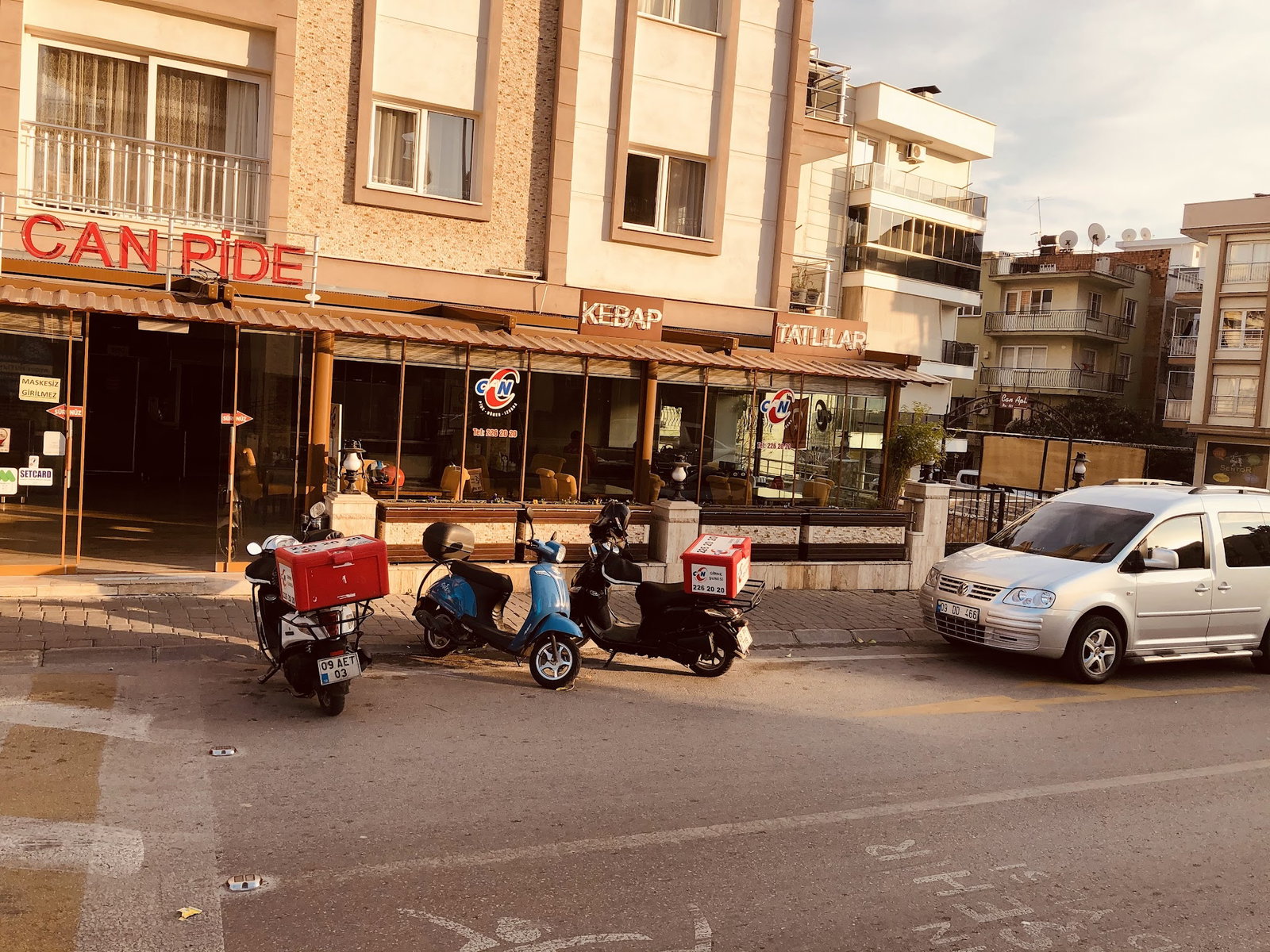 Can Pide Kebap Döner Salonu