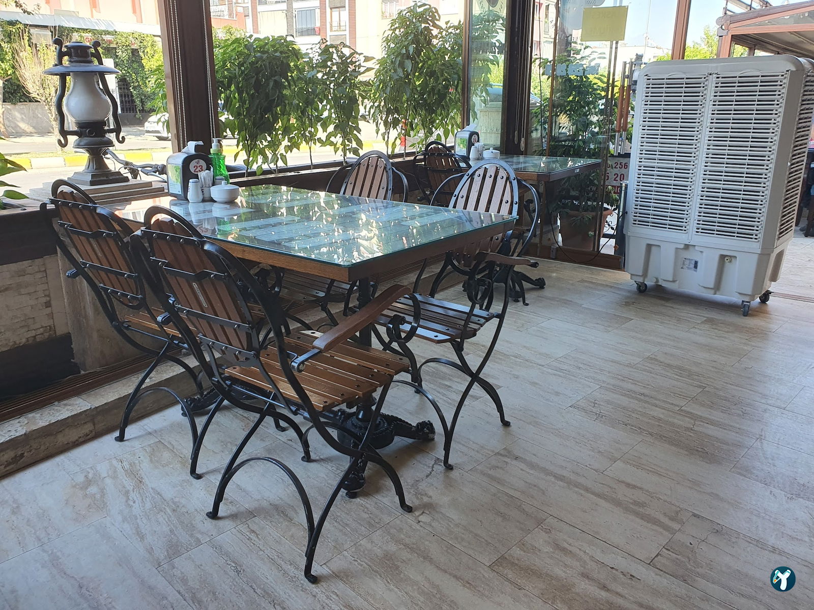 Can Pide Kebap Döner Salonu