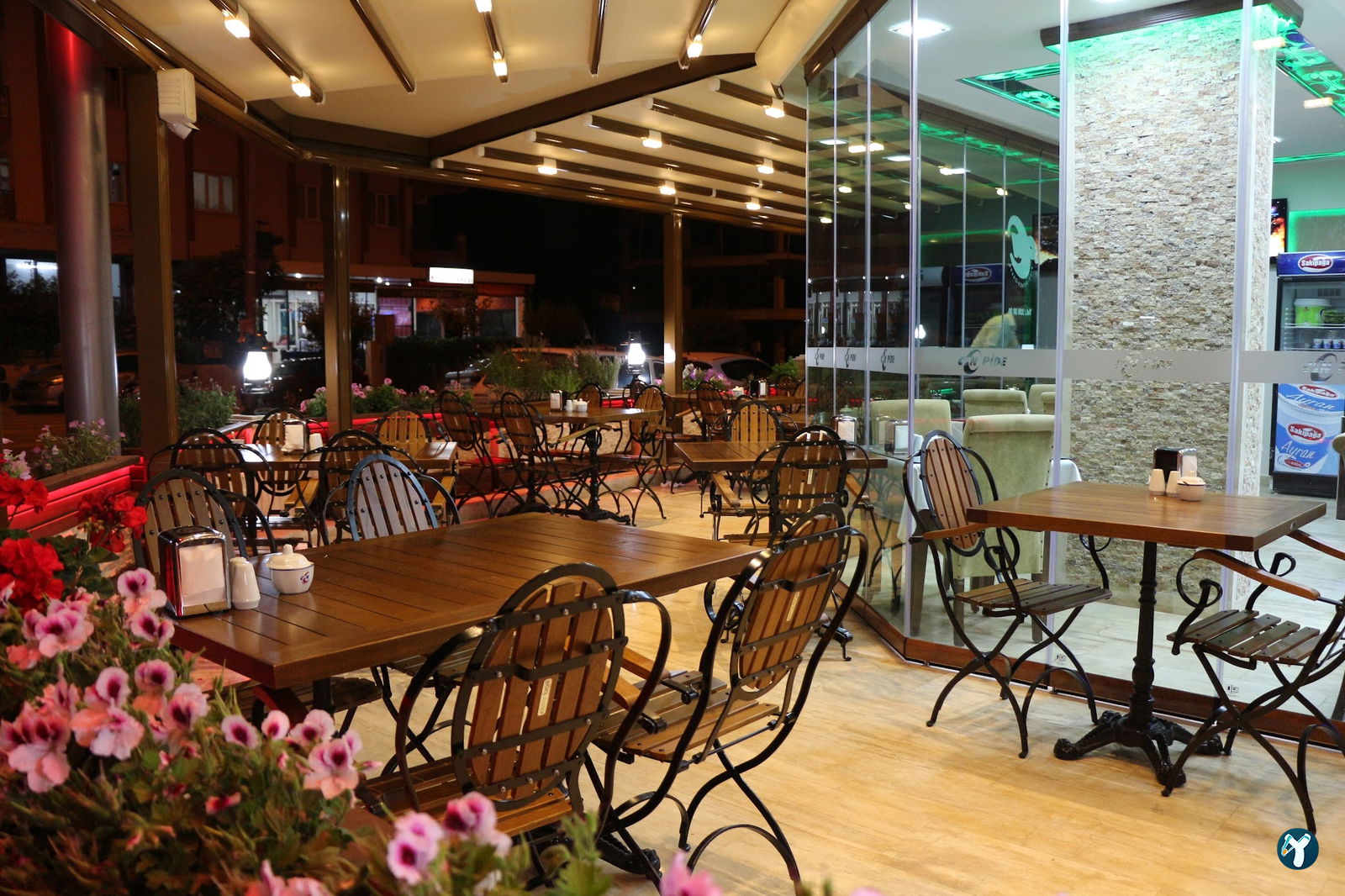 Can Pide Kebap Döner Salonu