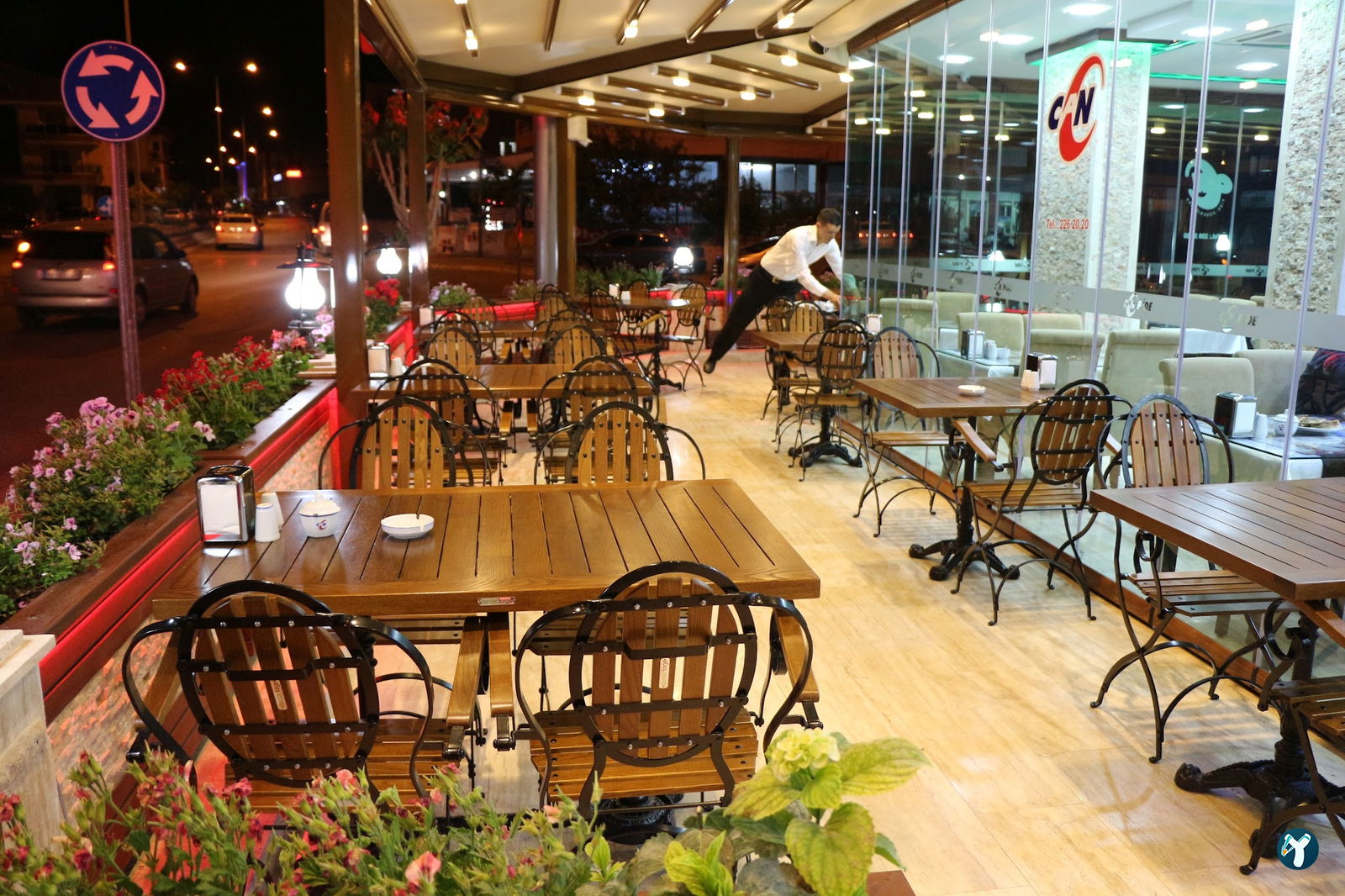Can Pide Kebap Döner Salonu