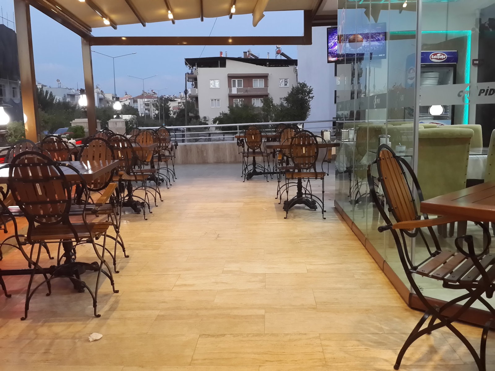 Can Pide Kebap Döner Salonu