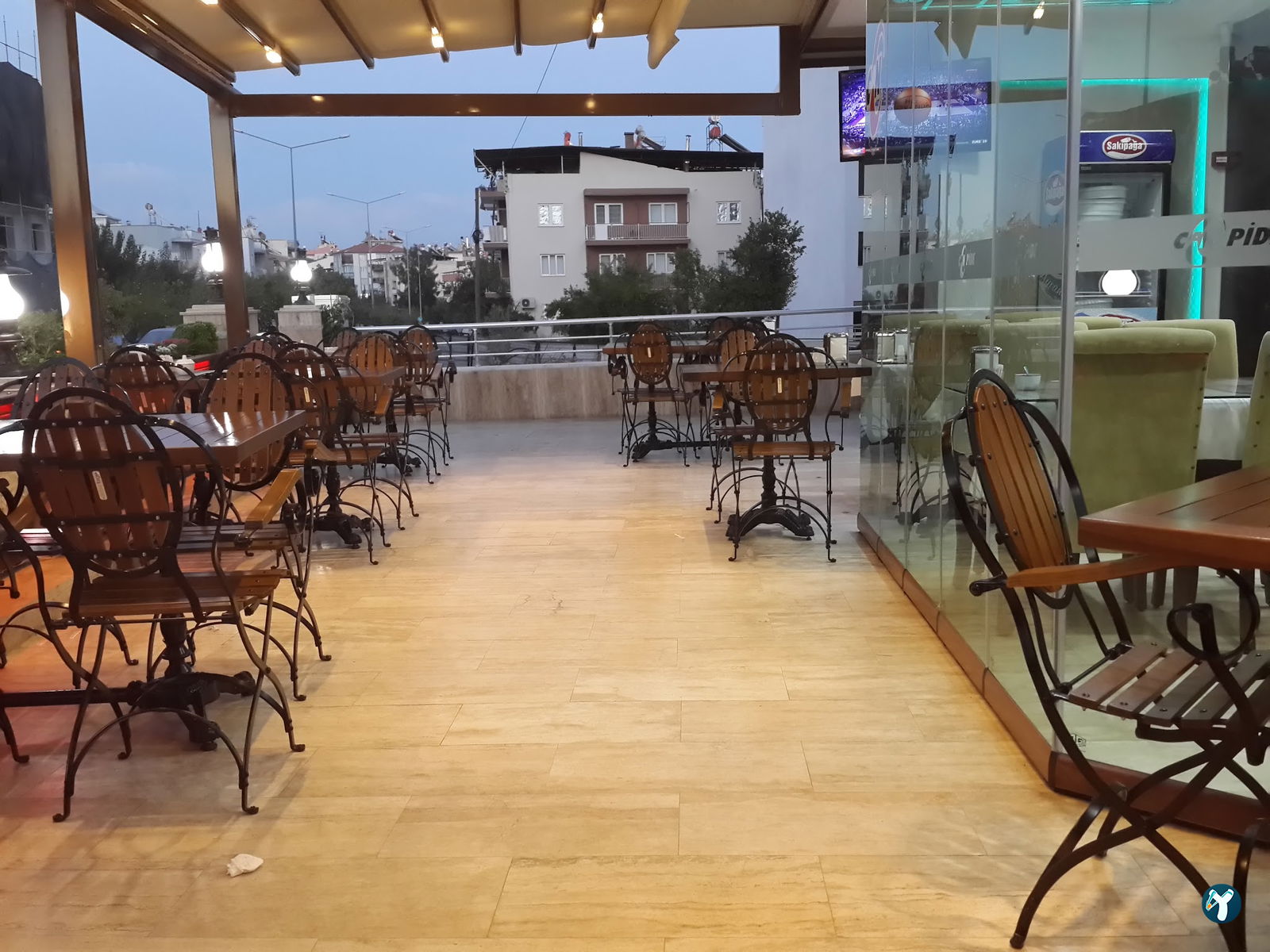 Can Pide Kebap Döner Salonu